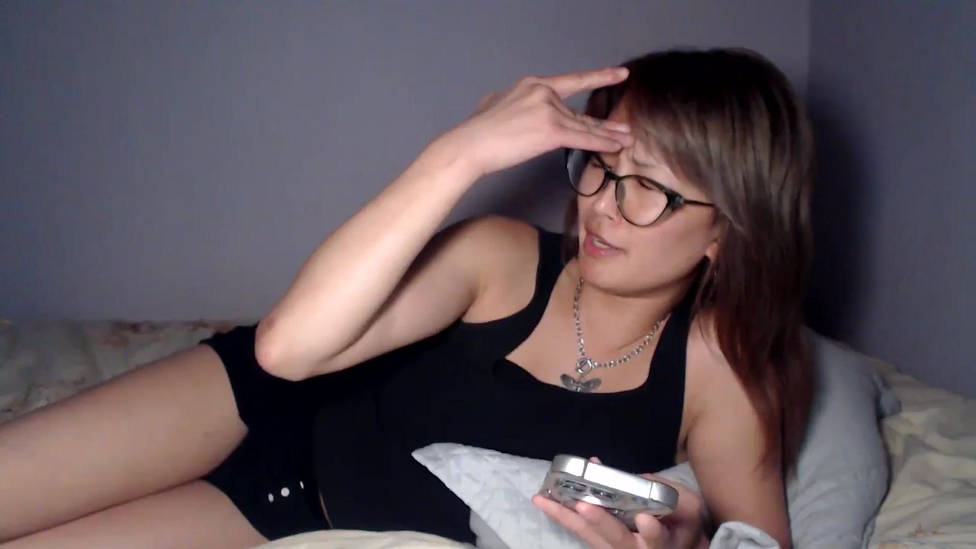 Gallery image thumbnail from Sleepych3w's myfreecams stream on, 04/25/2025, 06:10 image 15 of 20