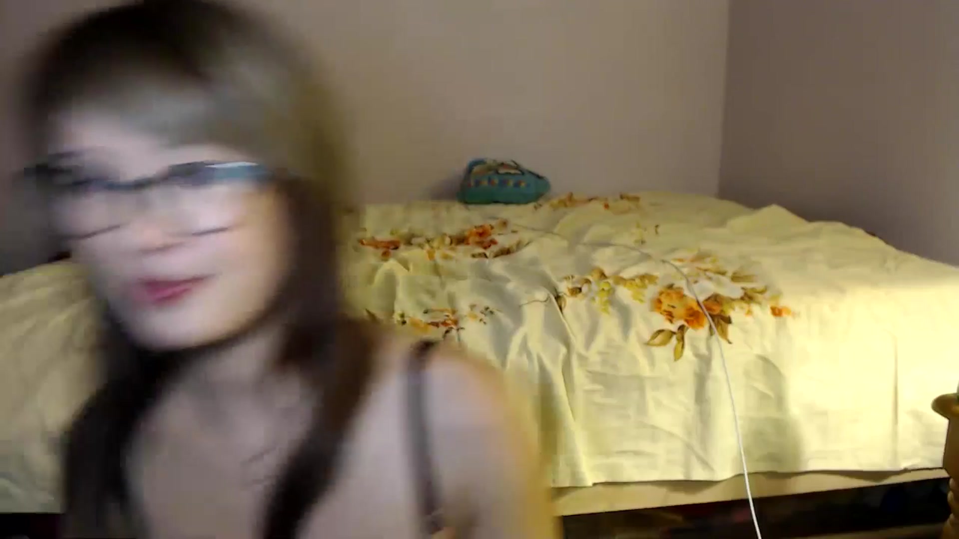 Gallery image thumbnail from Sleepych3w's myfreecams stream on, 04/26/2025, 06:52 image 18 of 20