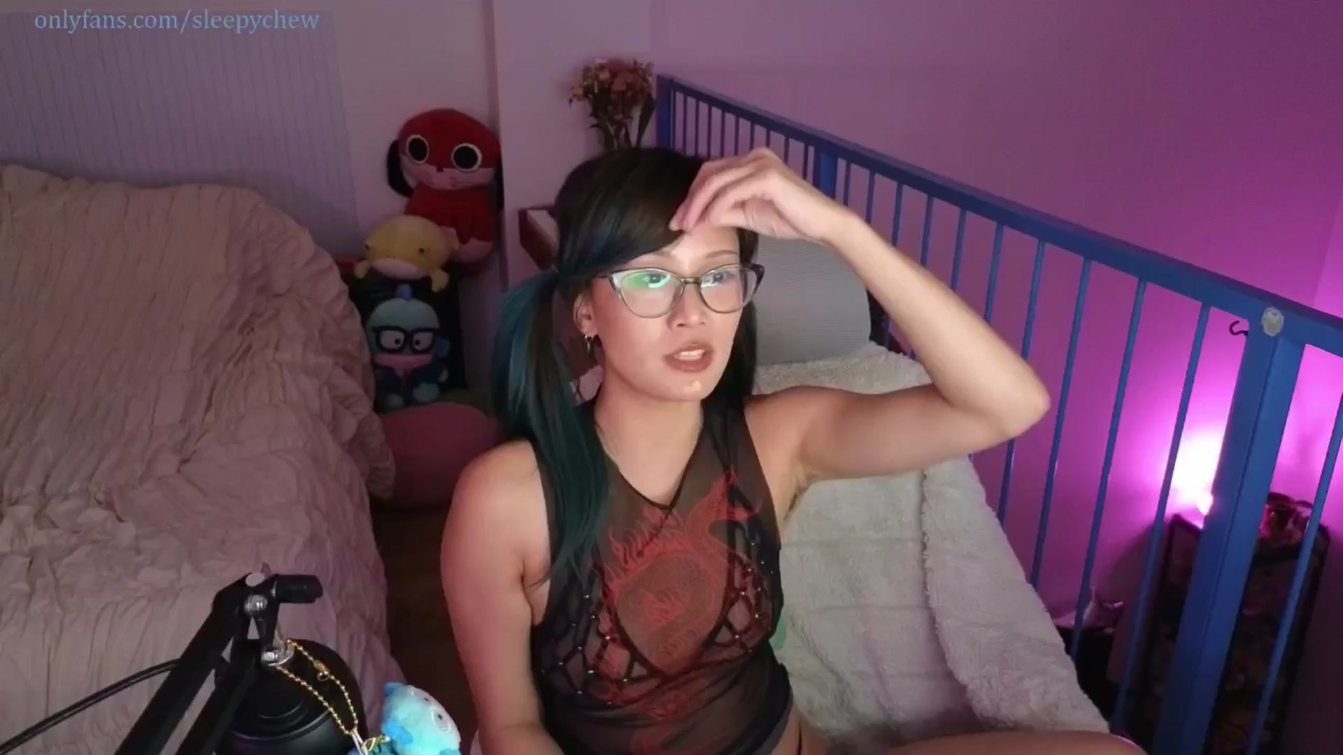 Gallery image thumbnail from Sleepych3w's myfreecams stream on, 07/19/2025, 07:27 image 10 of 20