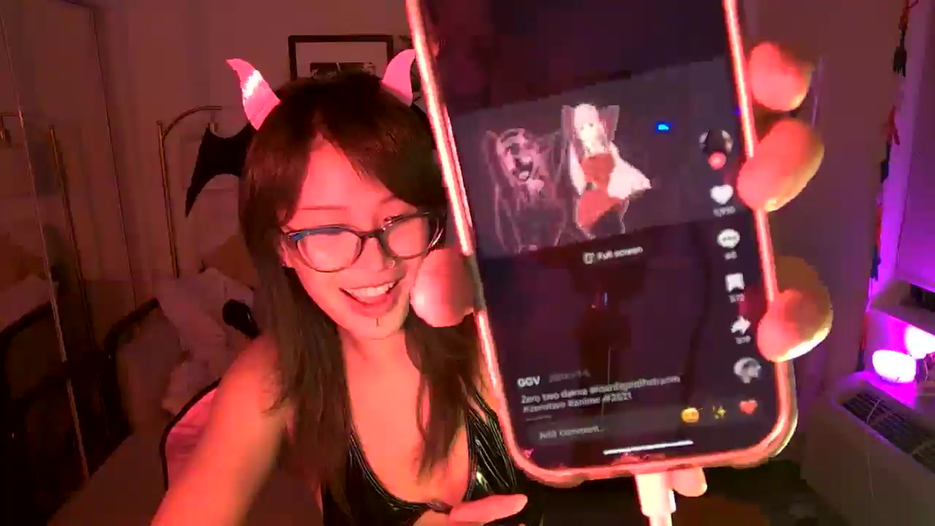 Gallery image thumbnail from Sleepych3w's myfreecams stream on, 08/22/2025, 06:14 image 15 of 20