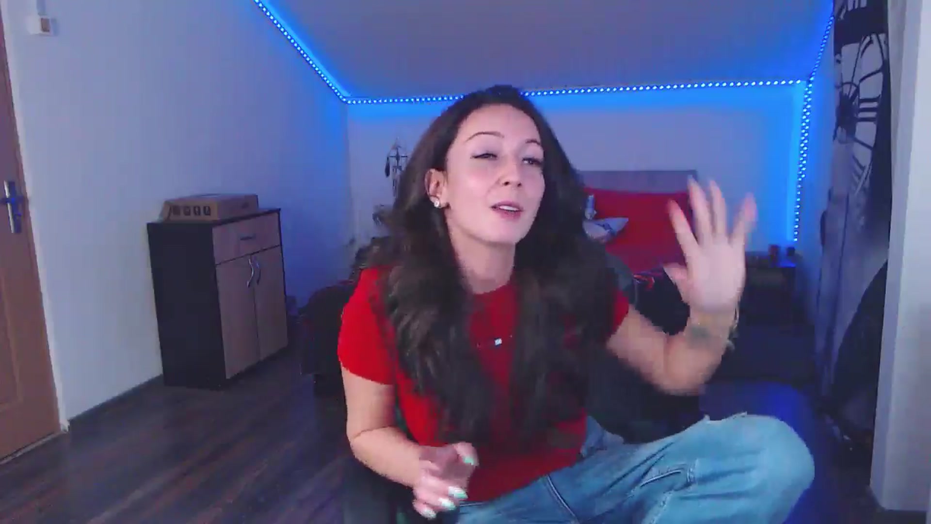 Gallery image thumbnail from SlimCurly's myfreecams stream on, 01/01/2026, 04:02 image 3 of 20
