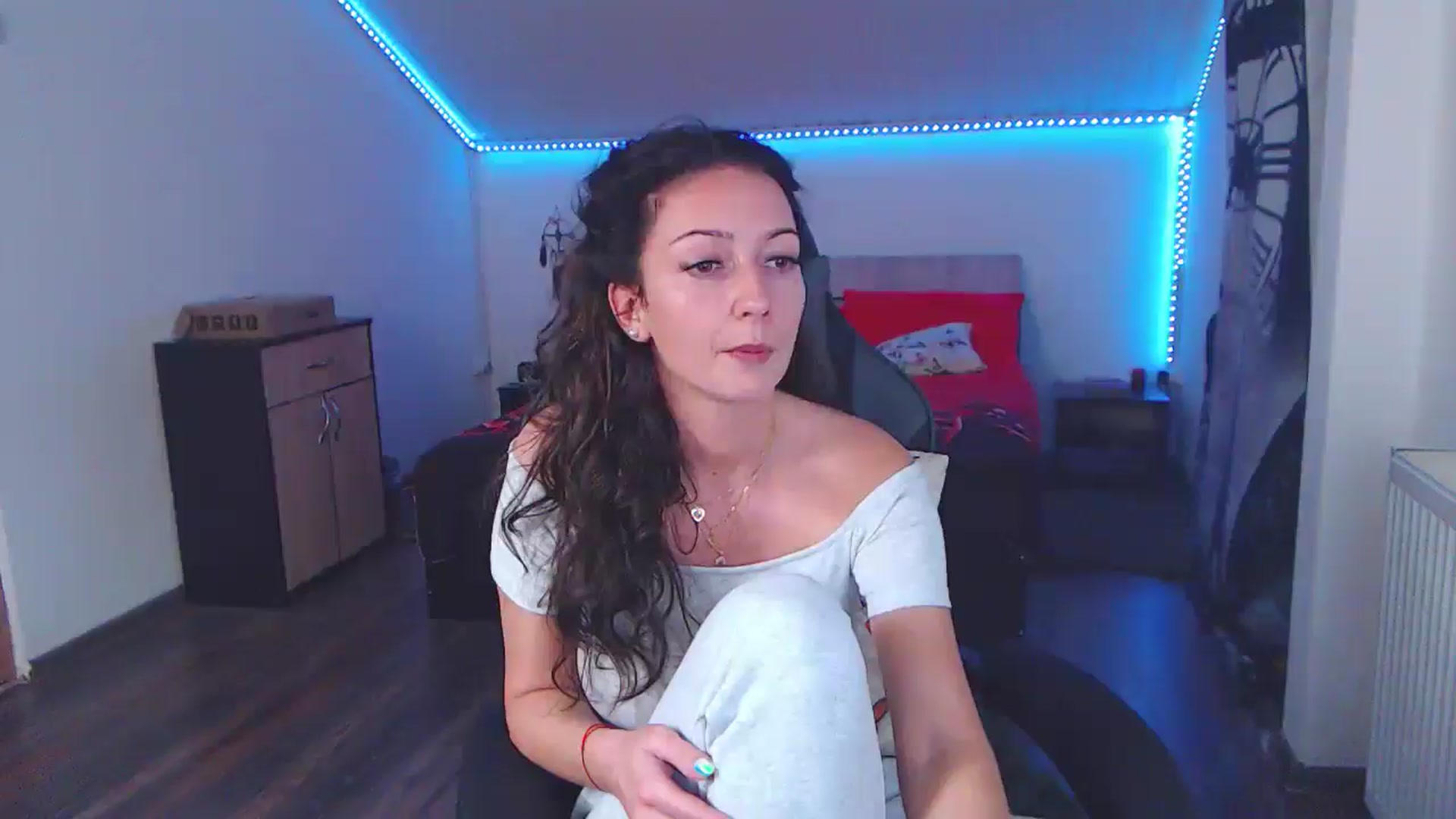 Gallery image thumbnail from SlimCurly's myfreecams stream on, 01/04/2026, 01:21 image 20 of 20