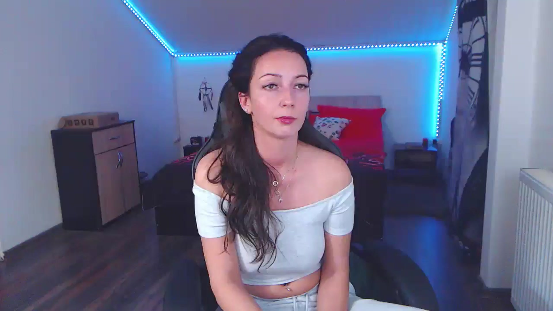 Gallery image thumbnail from SlimCurly's myfreecams stream on, 01/08/2026, 24:01 image 12 of 20
