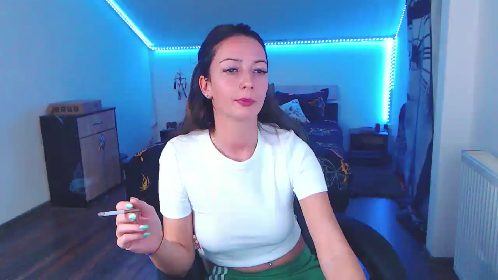 Gallery image thumbnail from SlimCurly's myfreecams stream on, 01/10/2026, 24:02 image 12 of 20