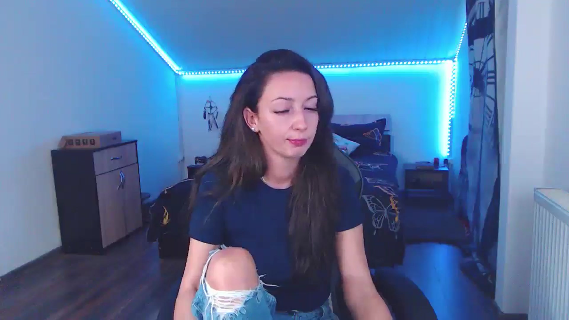 Gallery image thumbnail from SlimCurly's myfreecams stream on, 01/10/2026, 23:06 image 8 of 20