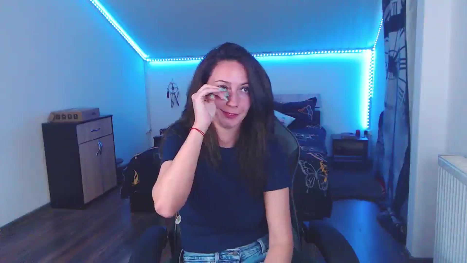 Gallery image thumbnail from SlimCurly's myfreecams stream on, 01/10/2026, 23:06 image 3 of 20