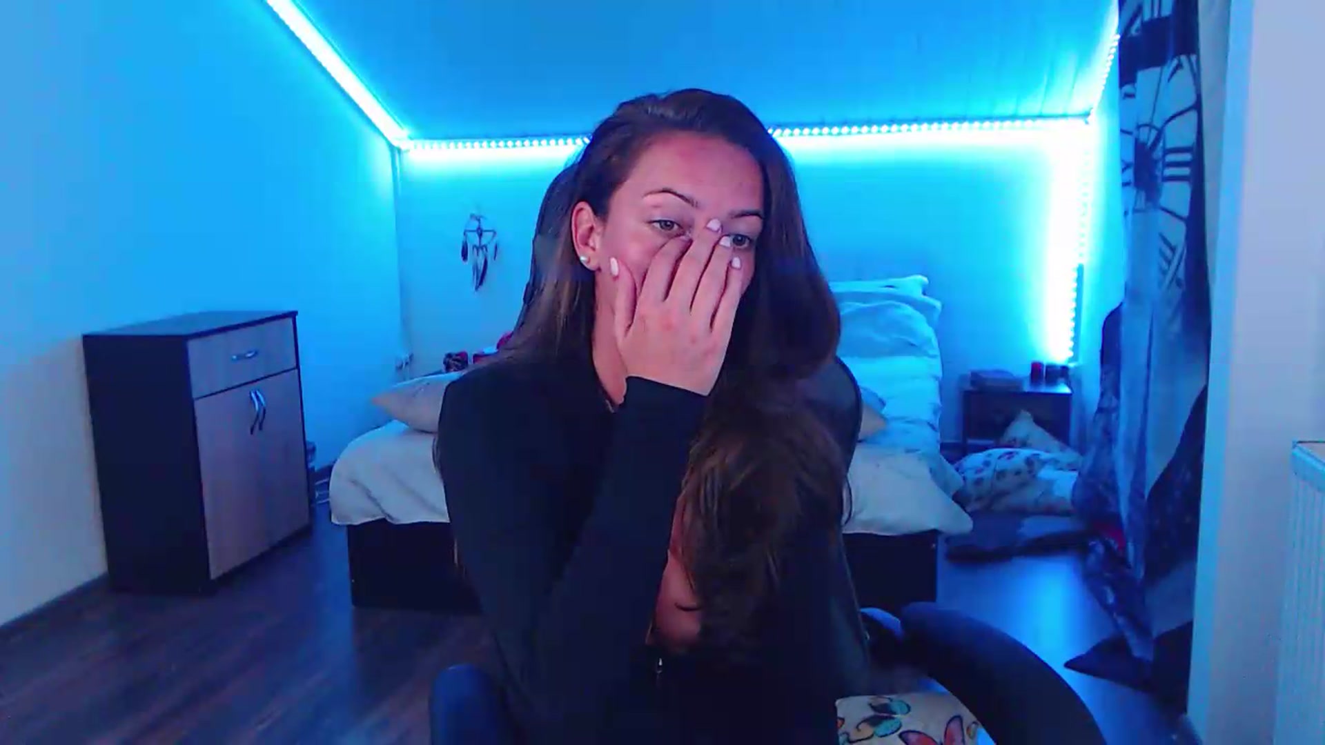 Gallery image thumbnail from SlimCurly's myfreecams stream on, 05/23/2026, 22:10 image 10 of 20