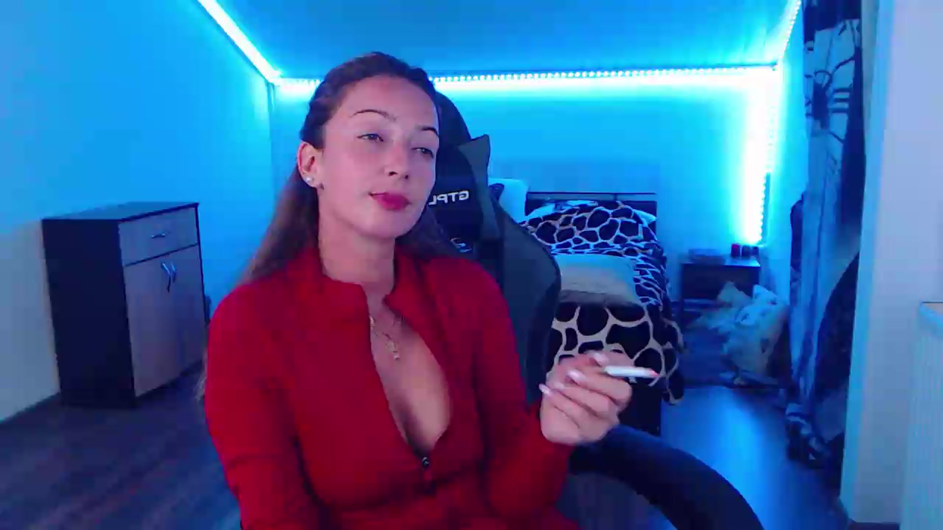 Gallery image thumbnail from SlimCurly's myfreecams stream on, 07/17/2026, 21:55 image 8 of 20