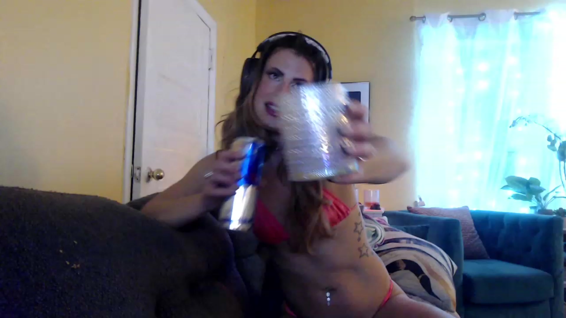 Gallery image thumbnail from SlimSadie's myfreecams stream on, 11/29/2022, 07:43 image 5 of 20