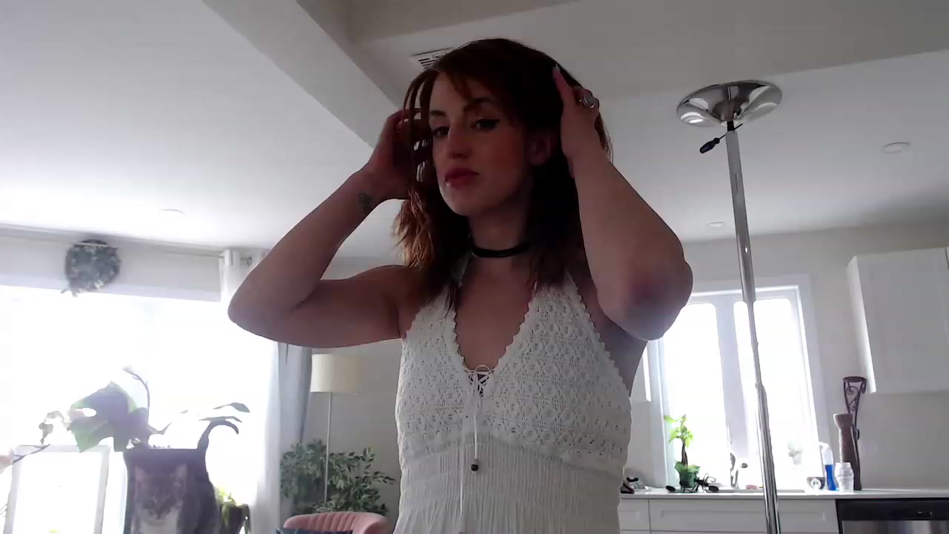 Gallery image thumbnail from SlimSadie's myfreecams stream on, 05/03/2023, 14:12 image 19 of 20