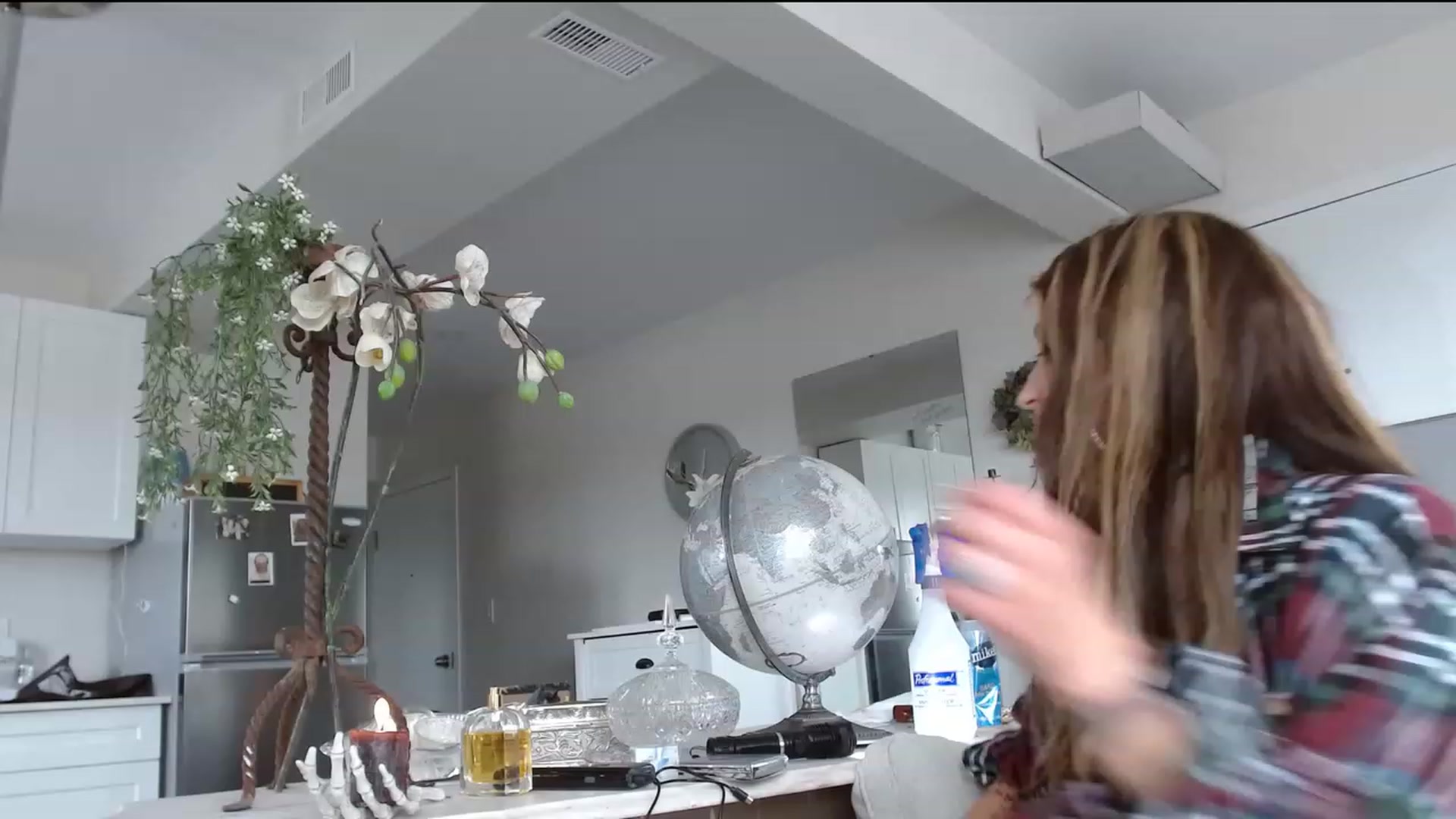 Gallery image thumbnail from SlimSadie's myfreecams stream on, 08/18/2023, 17:04 image 11 of 20