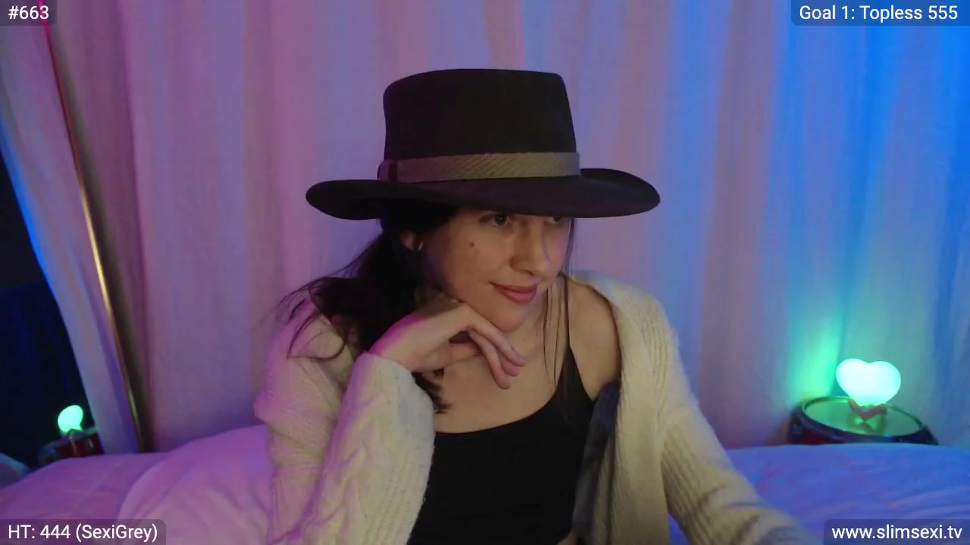 Gallery image thumbnail from SlimSexi's myfreecams stream on, 03/02/2023, 08:28 image 3 of 20
