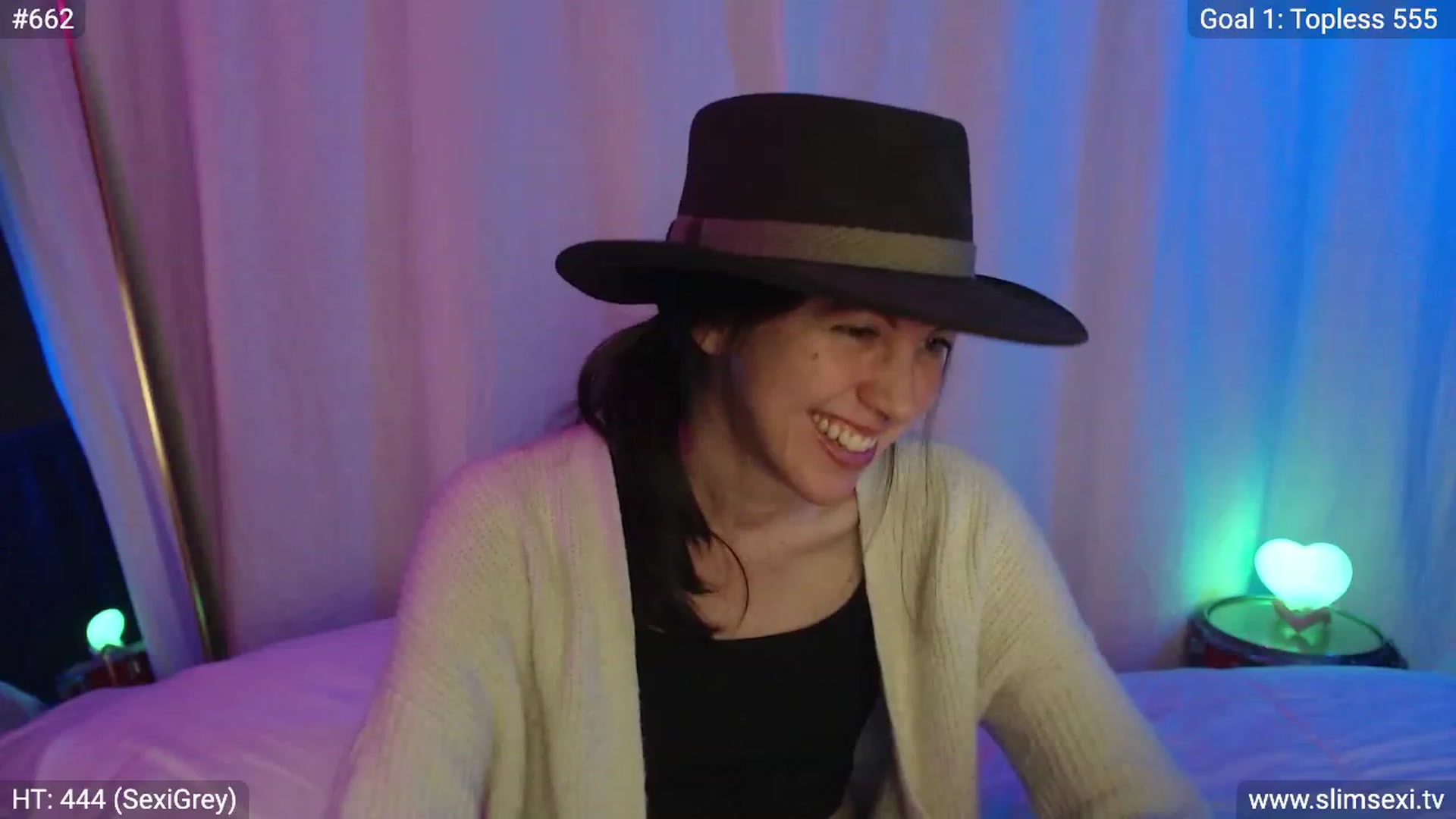 Gallery image thumbnail from SlimSexi's myfreecams stream on, 03/02/2023, 08:28 image 1 of 20
