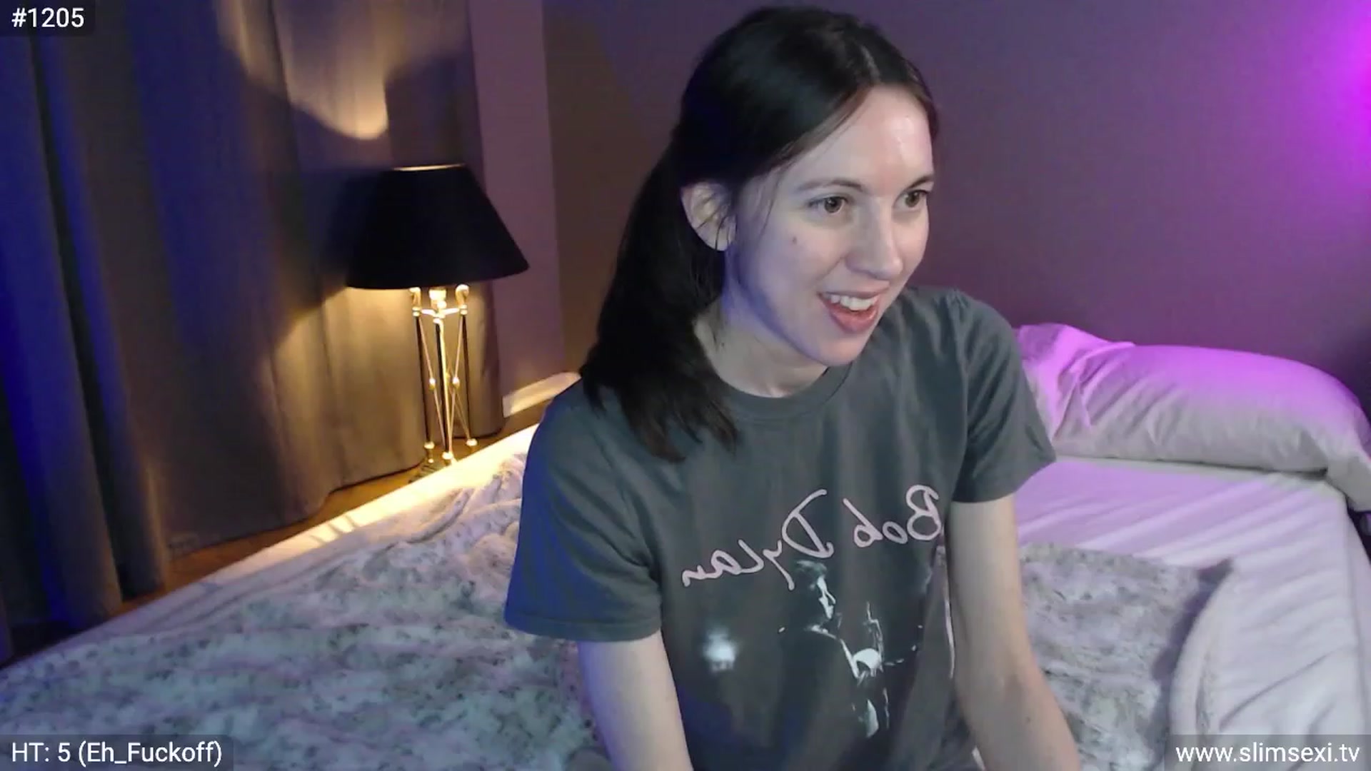 Gallery image thumbnail from SlimSexi's myfreecams stream on, 03/06/2023, 02:43 image 13 of 20