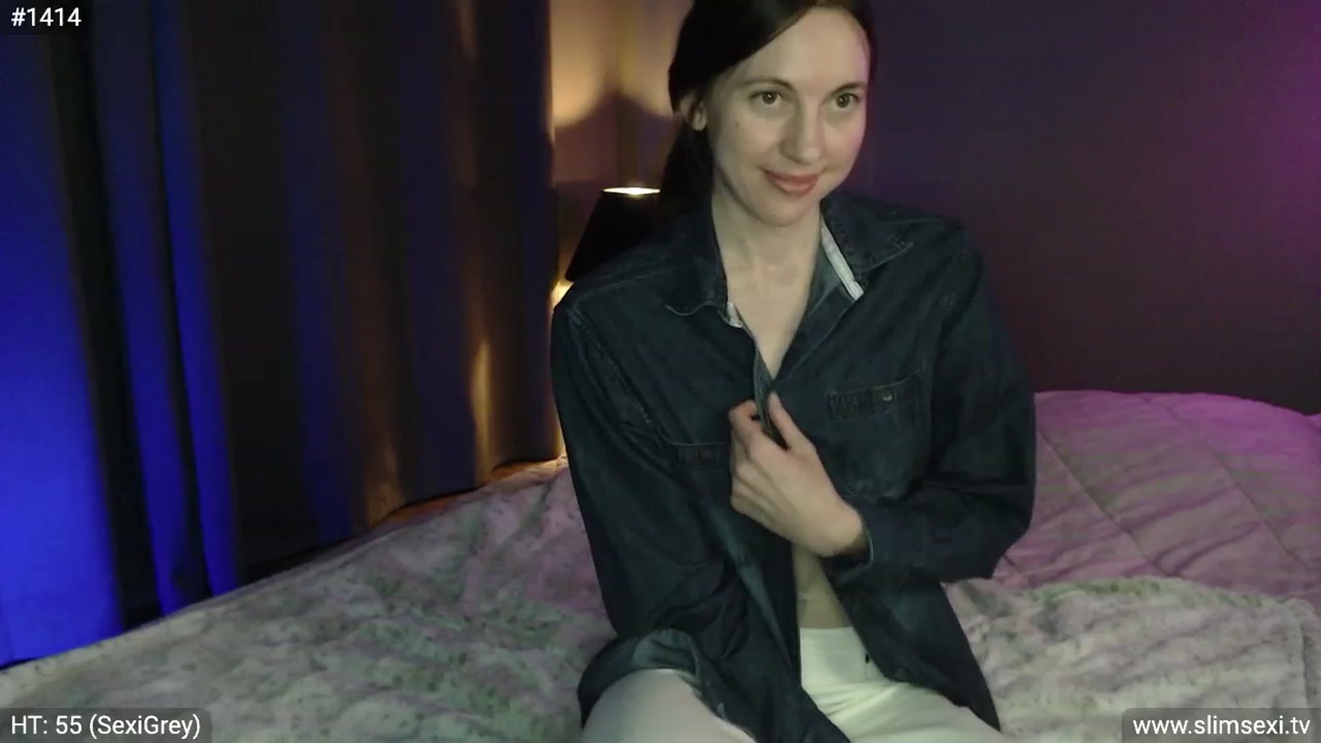 Gallery image thumbnail from SlimSexi's myfreecams stream on, 03/08/2023, 08:34 image 11 of 20