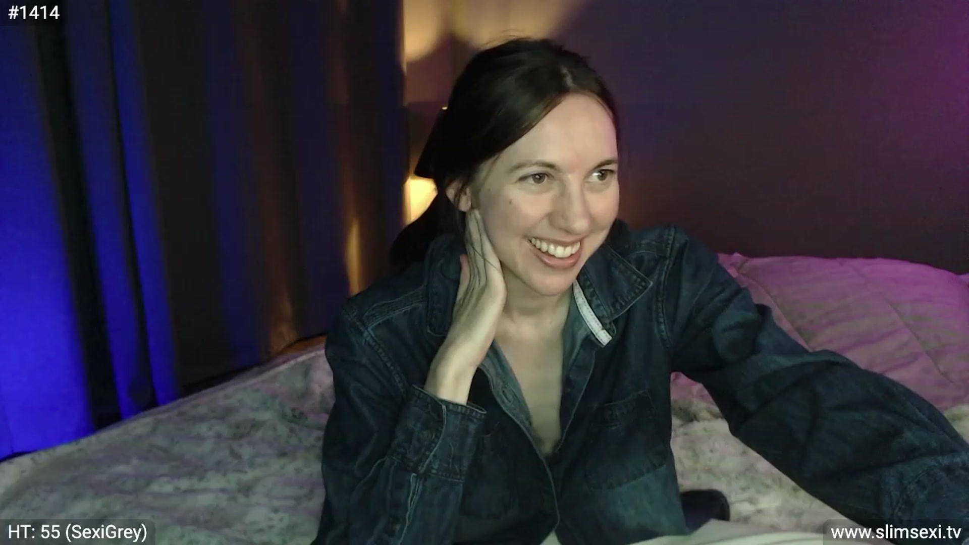 Gallery image thumbnail from SlimSexi's myfreecams stream on, 03/08/2023, 08:34 image 13 of 20