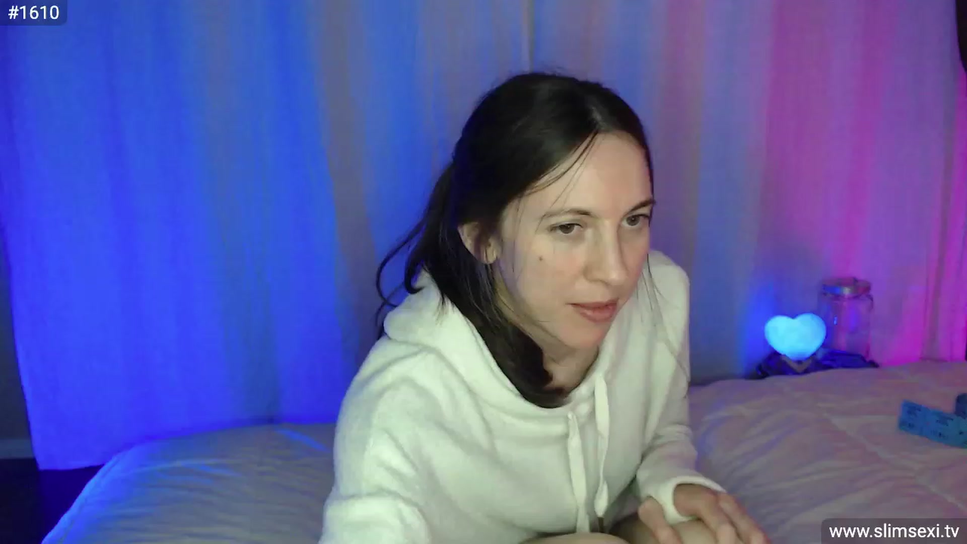 Gallery image thumbnail from SlimSexi's myfreecams stream on, 03/15/2023, 09:53 image 1 of 20