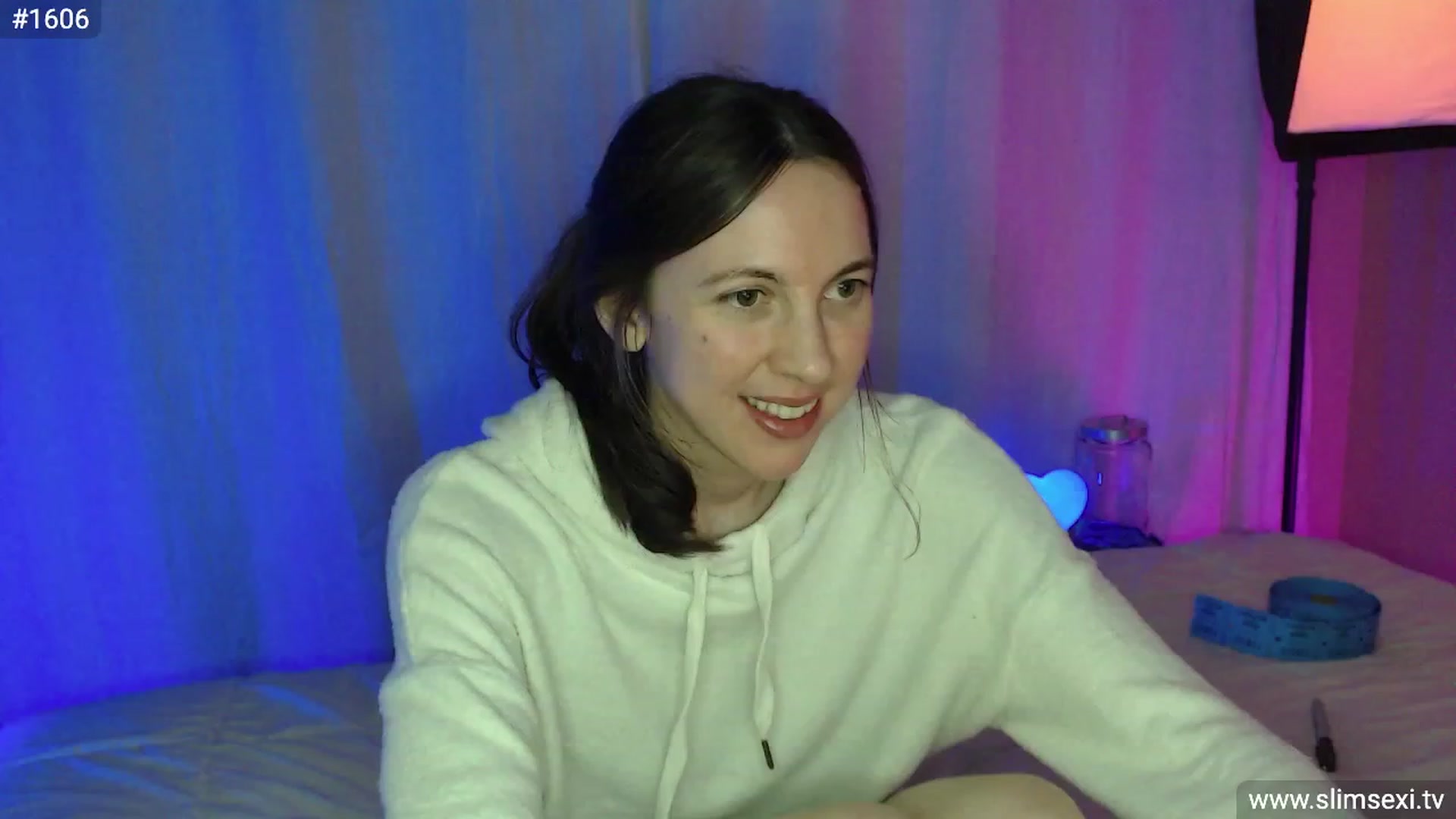 Gallery image thumbnail from SlimSexi's myfreecams stream on, 03/15/2023, 09:53 image 10 of 20