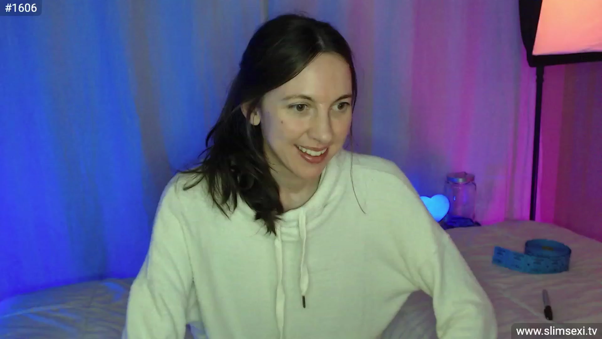 Gallery image thumbnail from SlimSexi's myfreecams stream on, 03/15/2023, 09:53 image 15 of 20