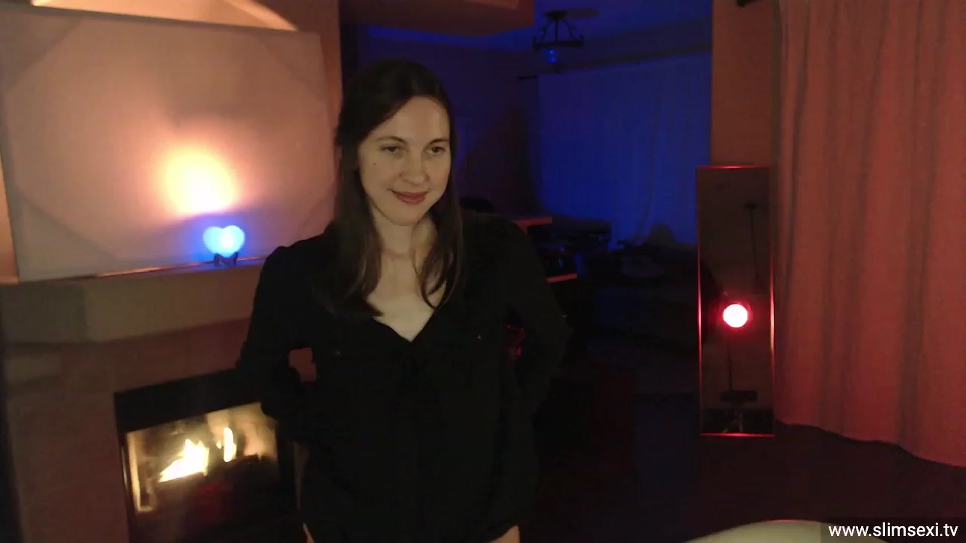 Gallery image thumbnail from SlimSexi's myfreecams stream on, 03/28/2023, 09:01 image 7 of 20