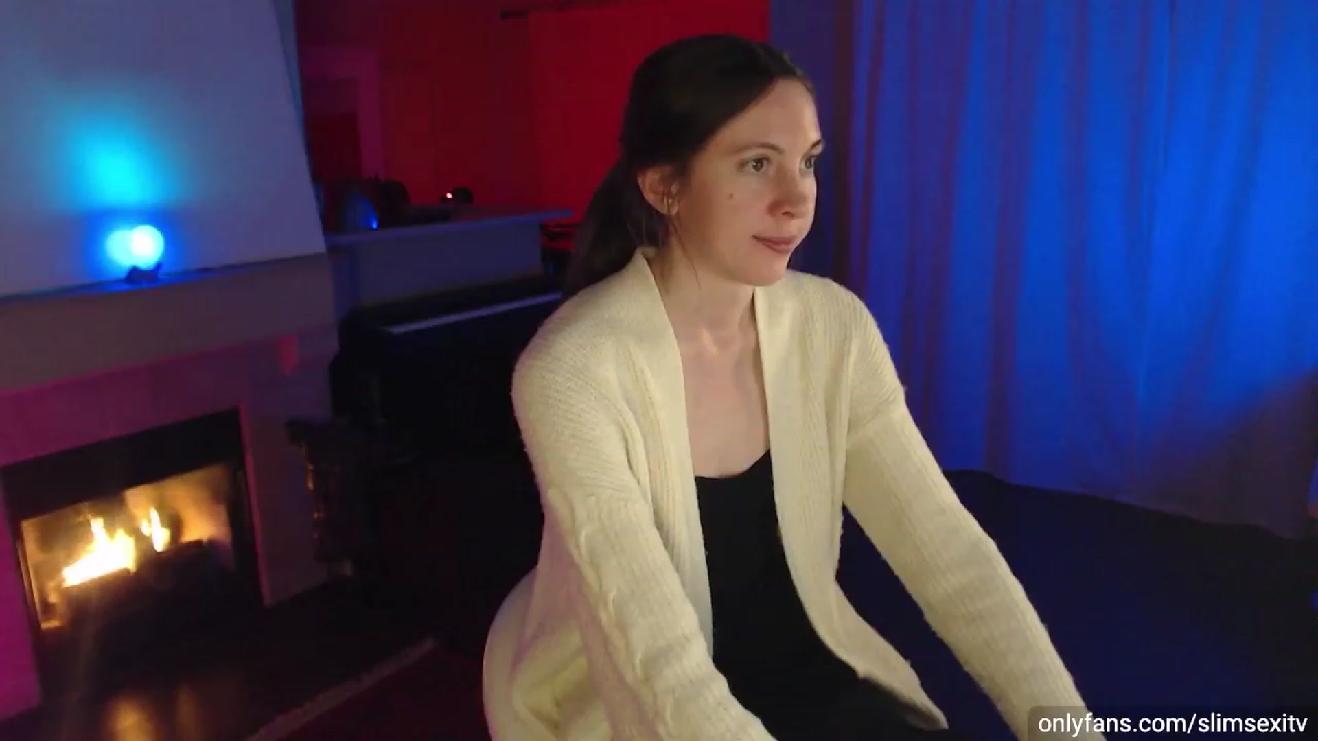 Gallery image thumbnail from SlimSexi's myfreecams stream on, 03/29/2023, 09:18 image 12 of 20