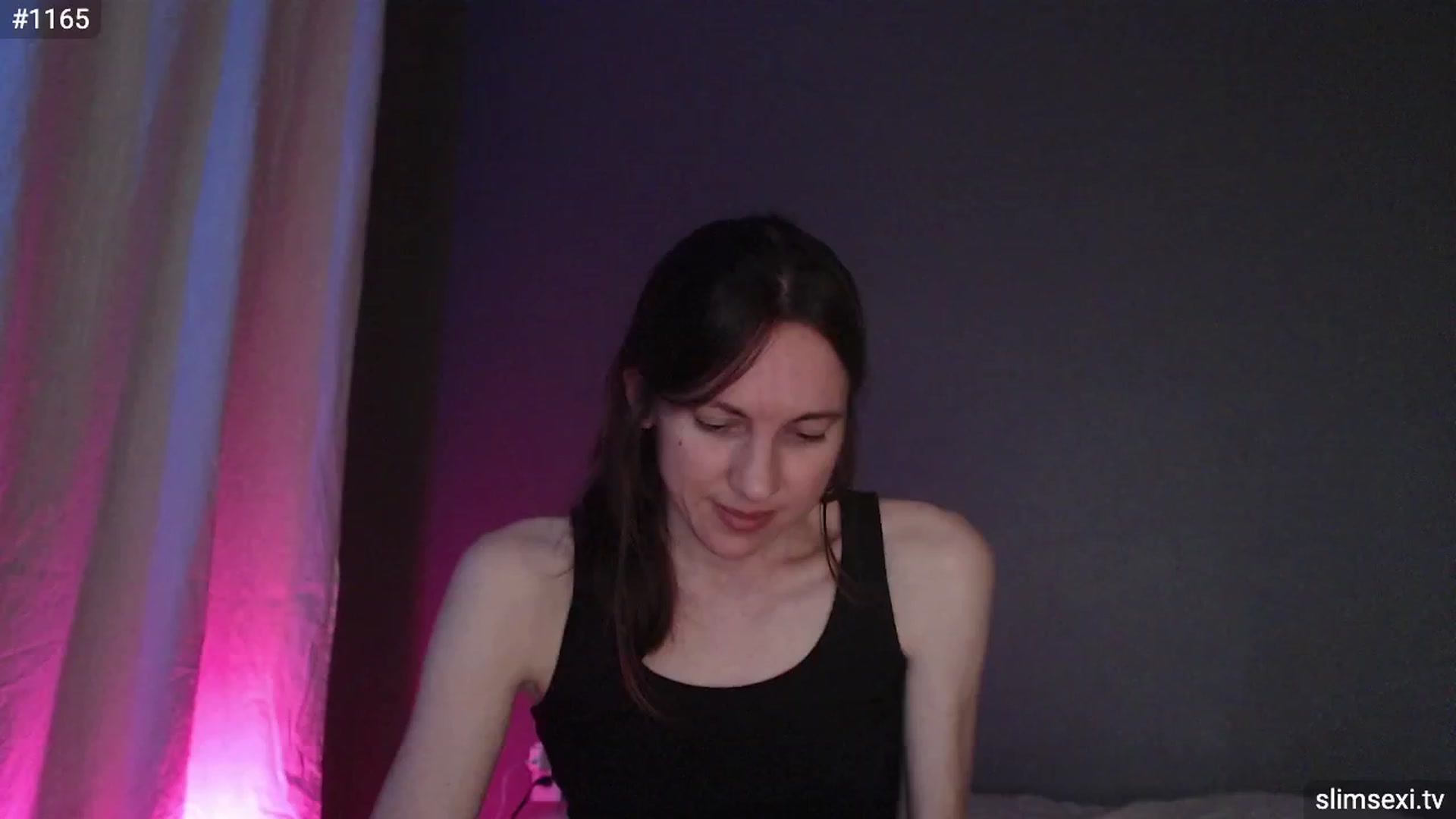 Gallery image thumbnail from SlimSexi's myfreecams stream on, 05/28/2023, 08:18 image 1 of 20