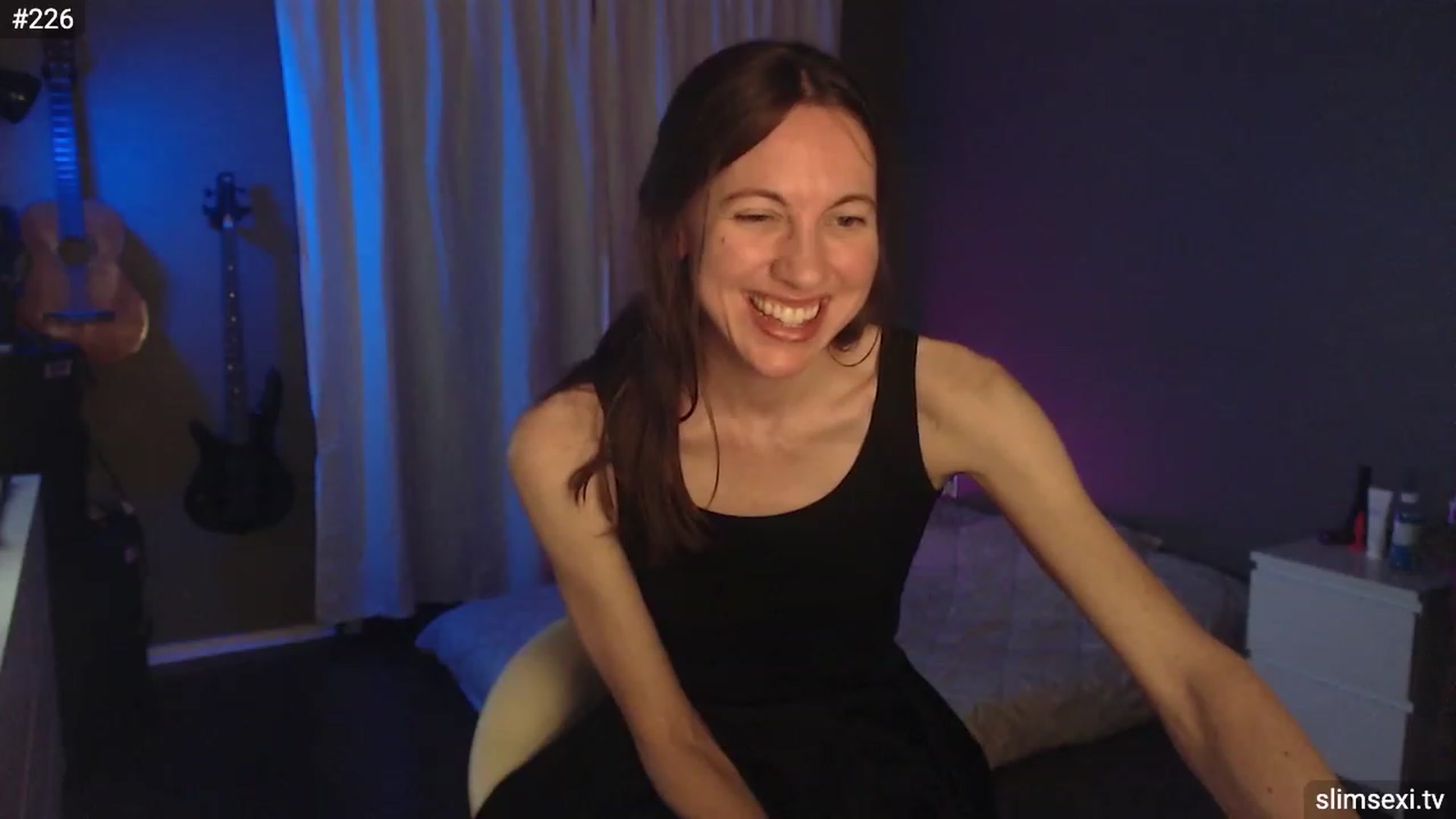 Gallery image thumbnail from SlimSexi's myfreecams stream on, 06/02/2023, 09:10 image 10 of 20