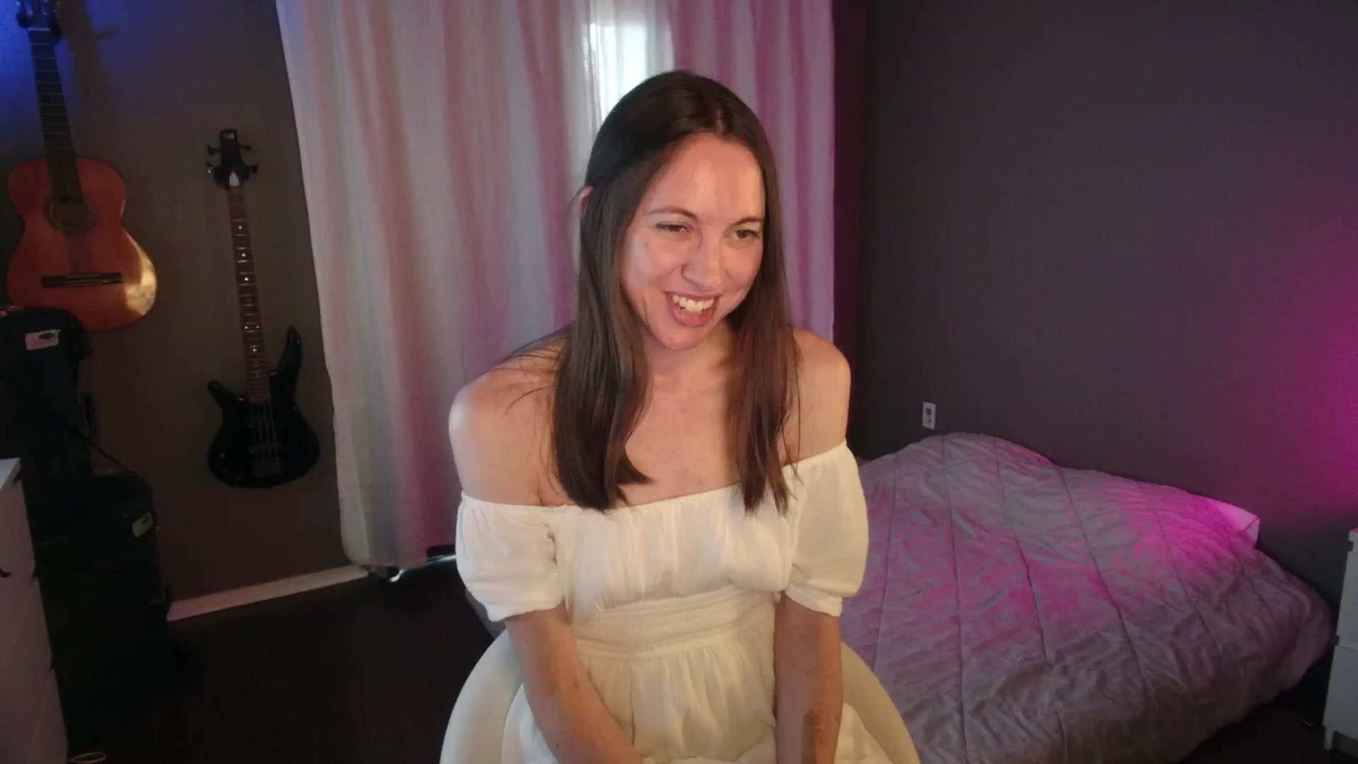 Gallery image thumbnail from SlimSexi's myfreecams stream on, 08/14/2023, 02:13 image 18 of 20