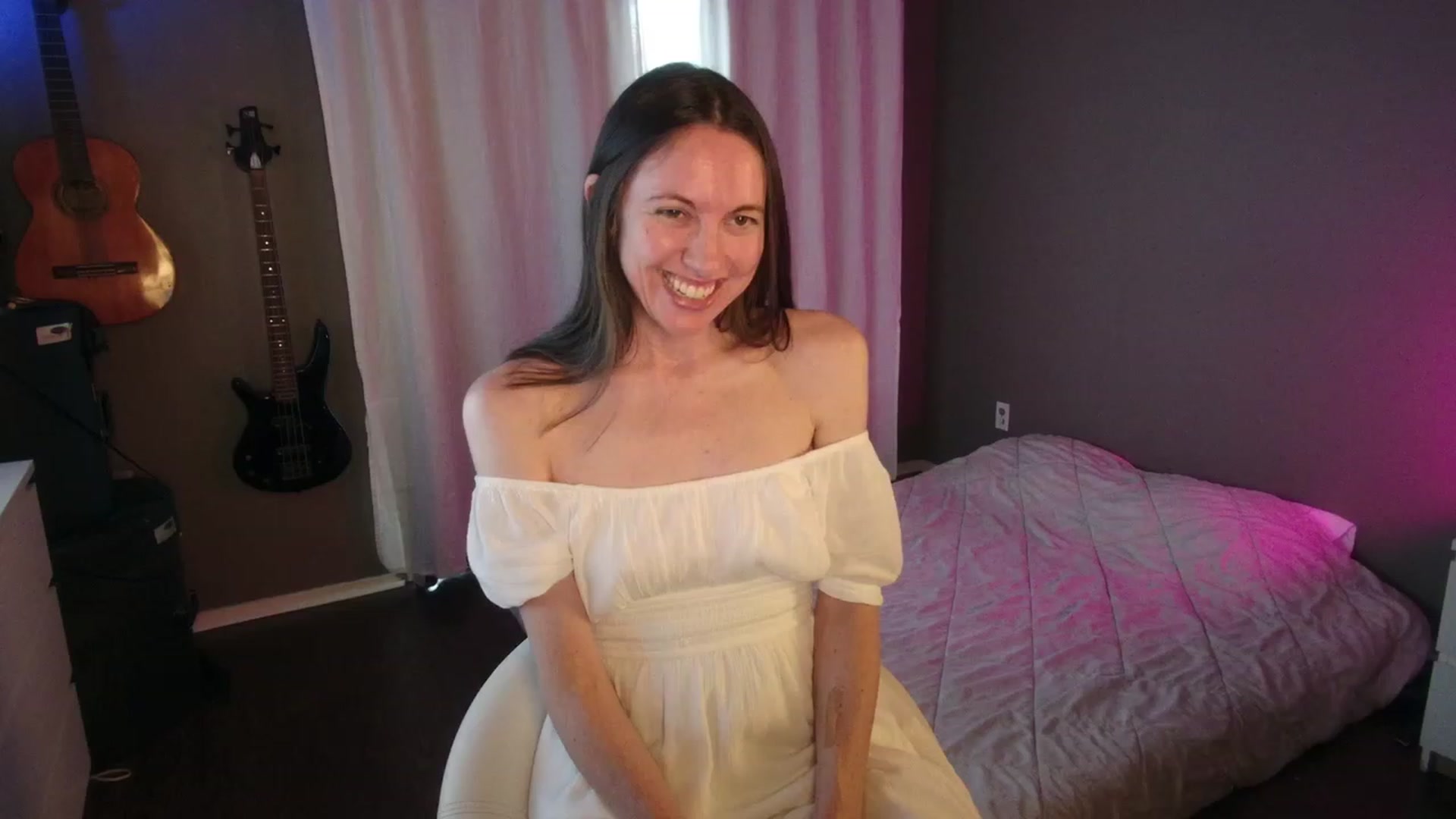 Gallery image thumbnail from SlimSexi's myfreecams stream on, 08/14/2023, 02:13 image 7 of 20