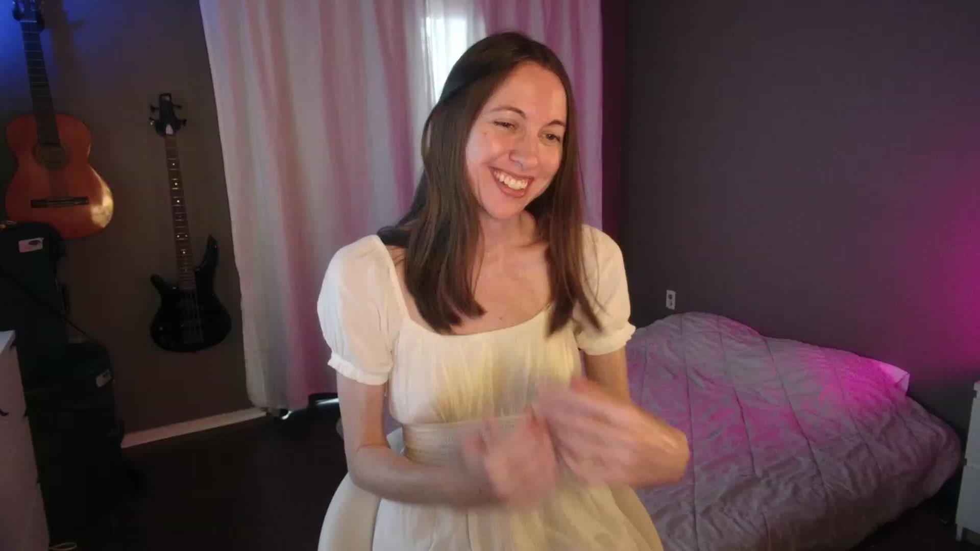 Gallery image thumbnail from SlimSexi's myfreecams stream on, 08/14/2023, 02:13 image 16 of 20