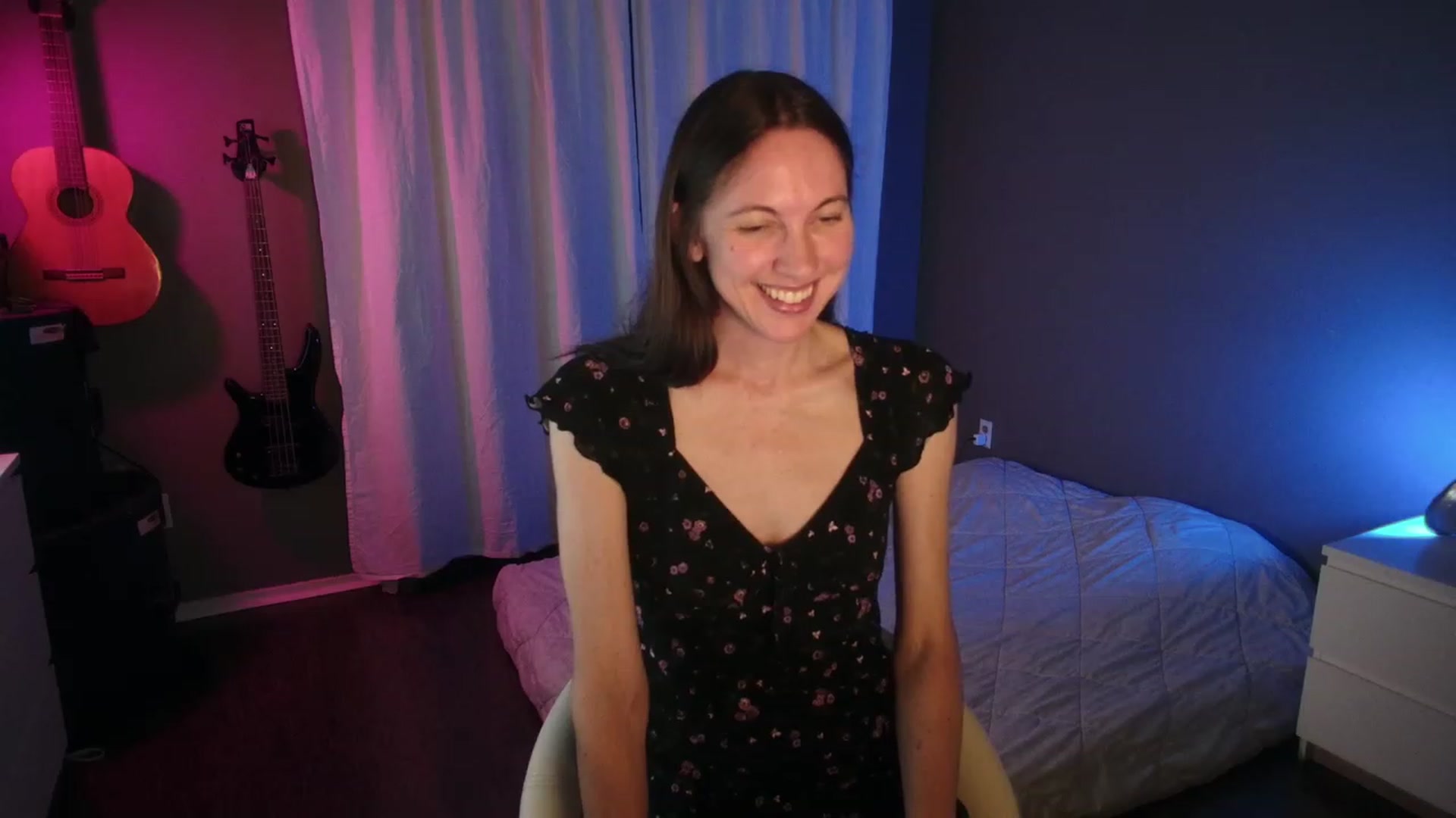 Gallery image thumbnail from SlimSexi's myfreecams stream on, 09/06/2023, 03:10 image 2 of 20