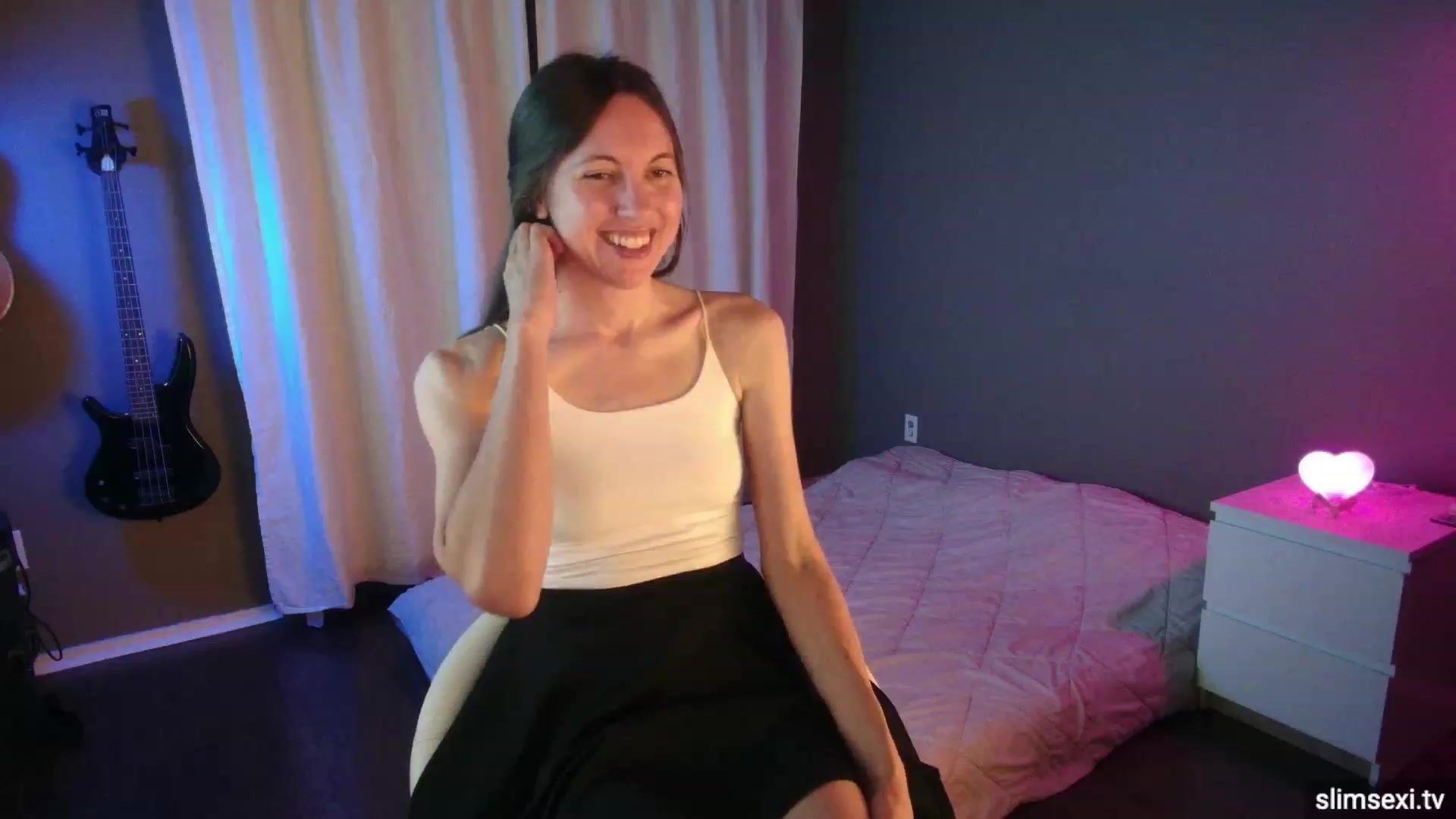 Gallery image thumbnail from SlimSexi's myfreecams stream on, 09/25/2023, 04:00 image 14 of 20