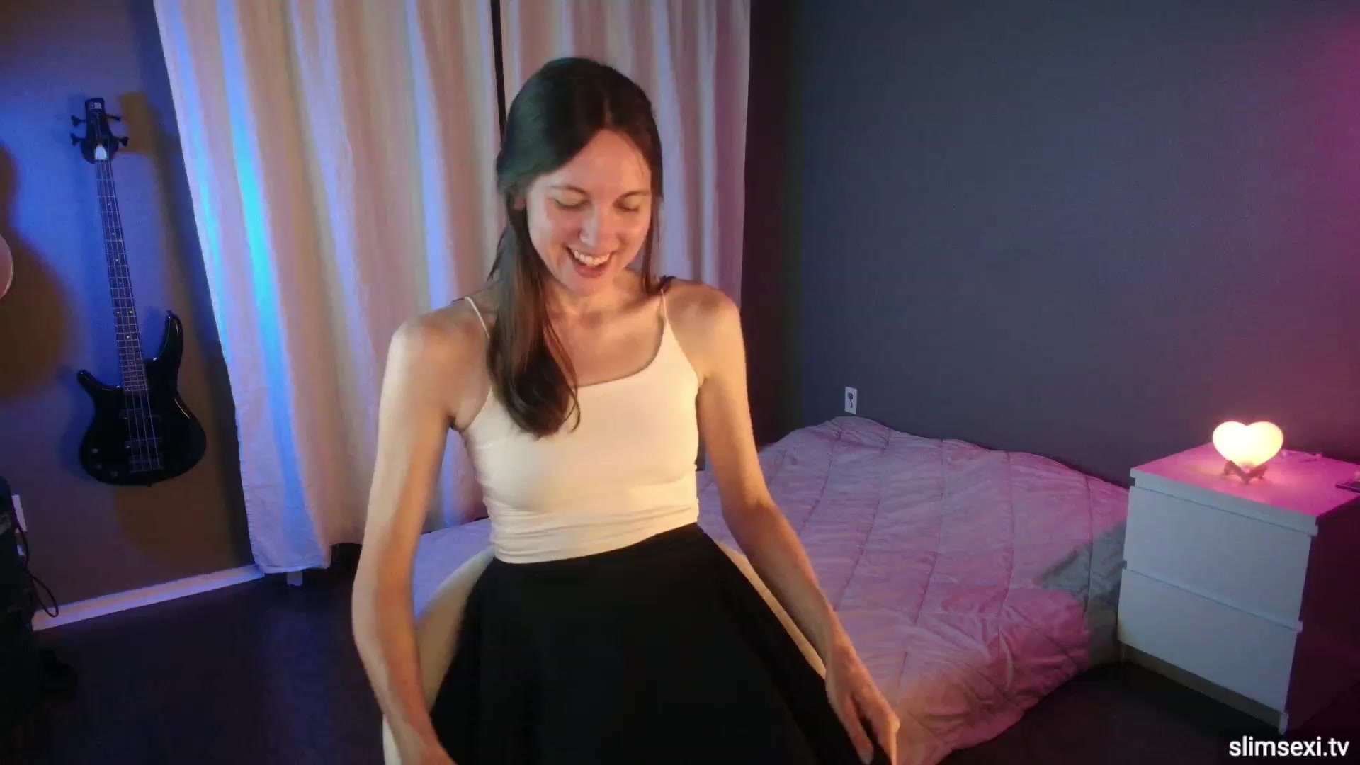 Gallery image thumbnail from SlimSexi's myfreecams stream on, 09/25/2023, 04:00 image 16 of 20