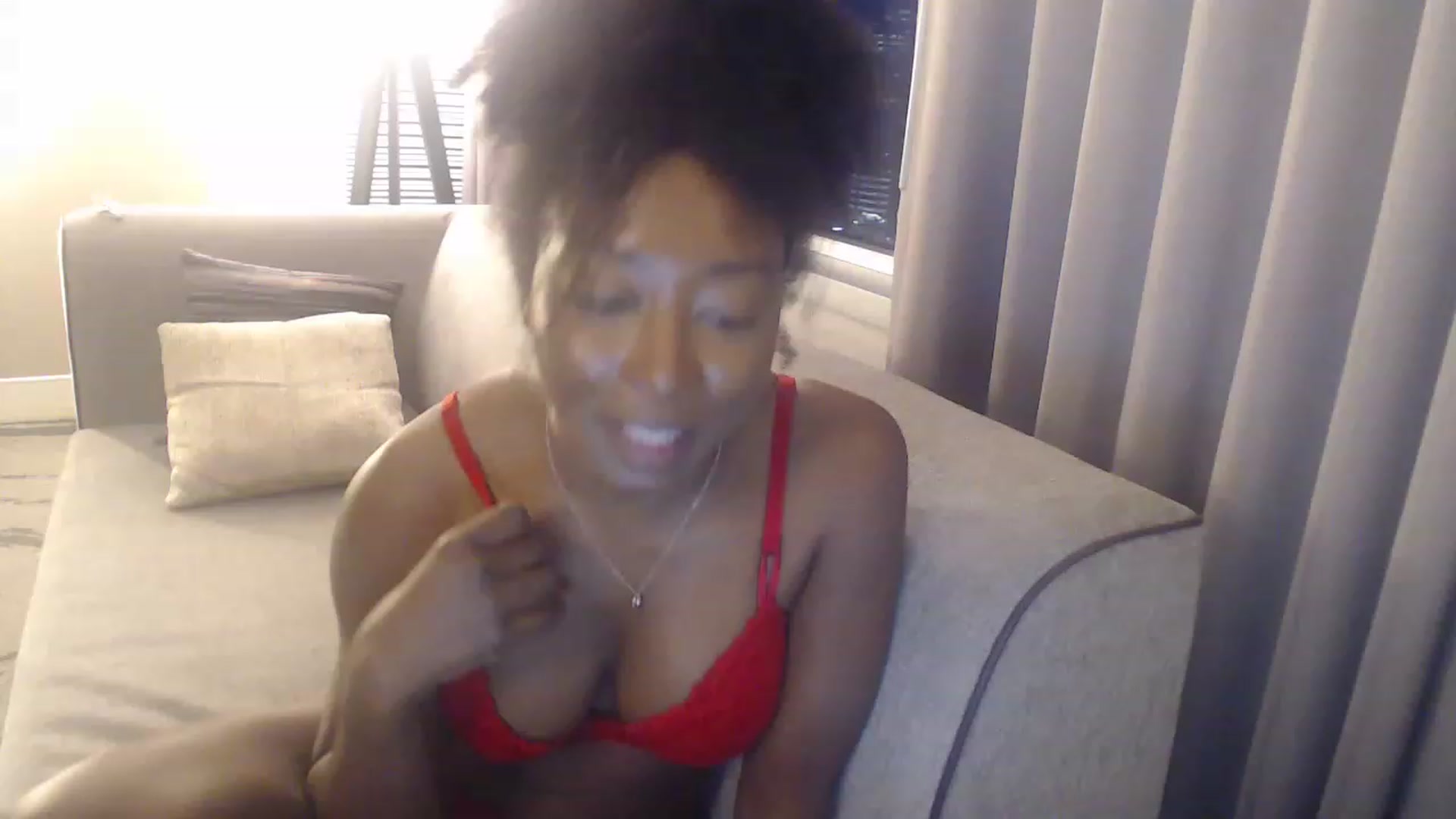 Gallery image thumbnail from SlipperyP_'s myfreecams stream on, 12/29/2022, 01:48 image 7 of 20