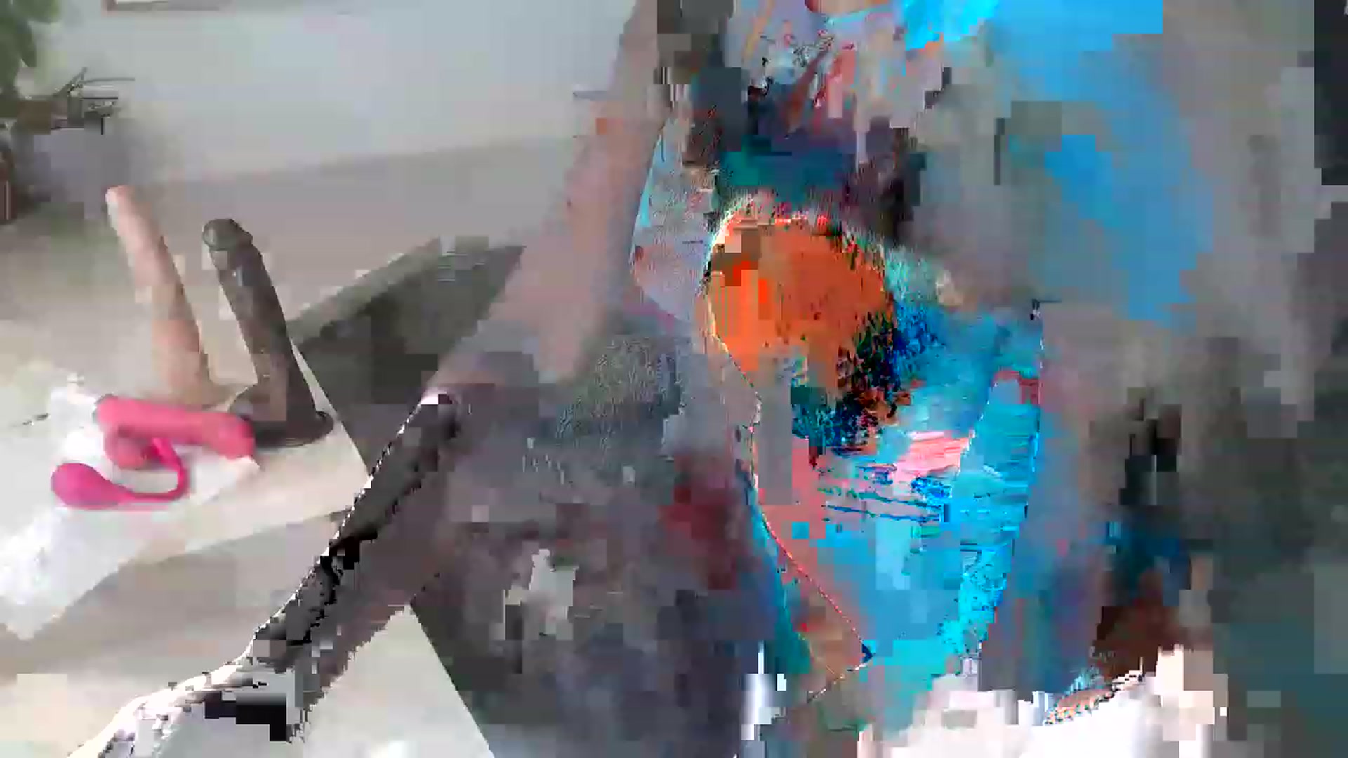 Gallery image thumbnail from SlipperyP_'s myfreecams stream on, 01/31/2023, 23:28 image 19 of 20