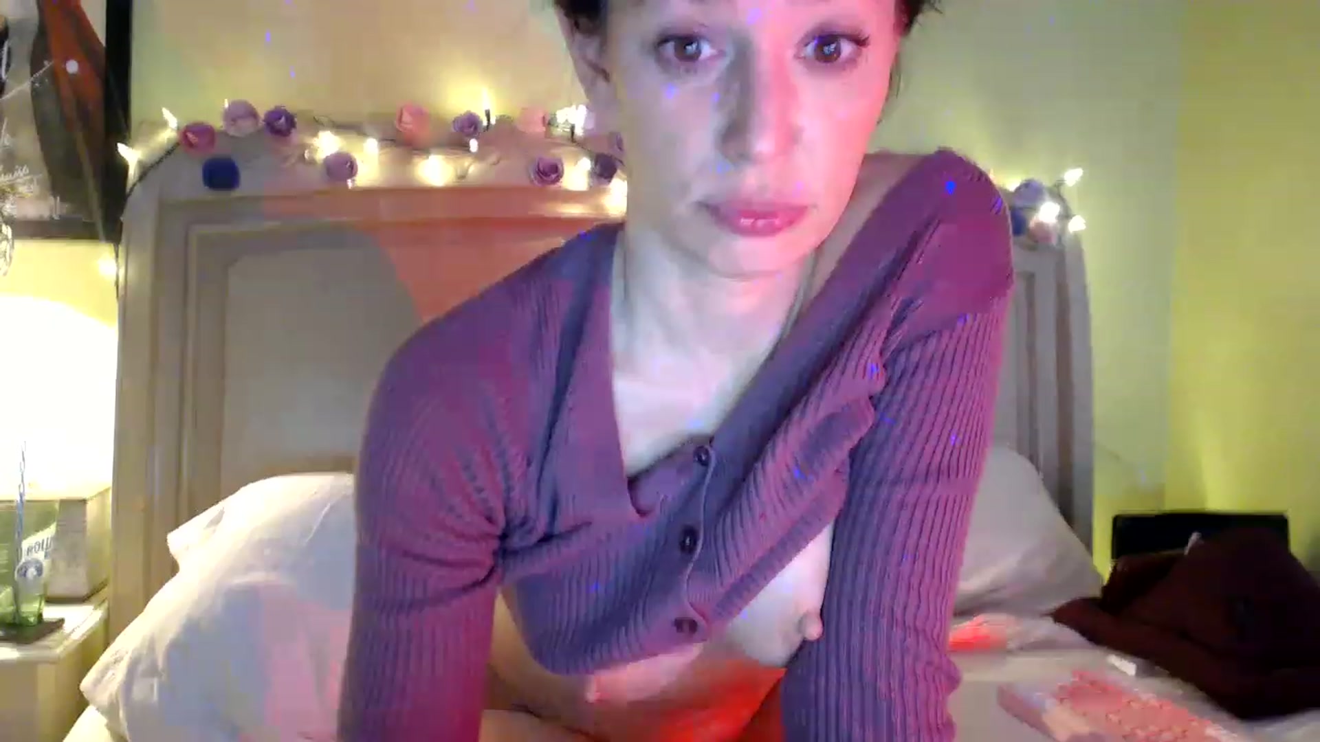 Gallery image thumbnail from SlottyBarista's myfreecams stream on, 01/09/2023, 08:55 image 9 of 20
