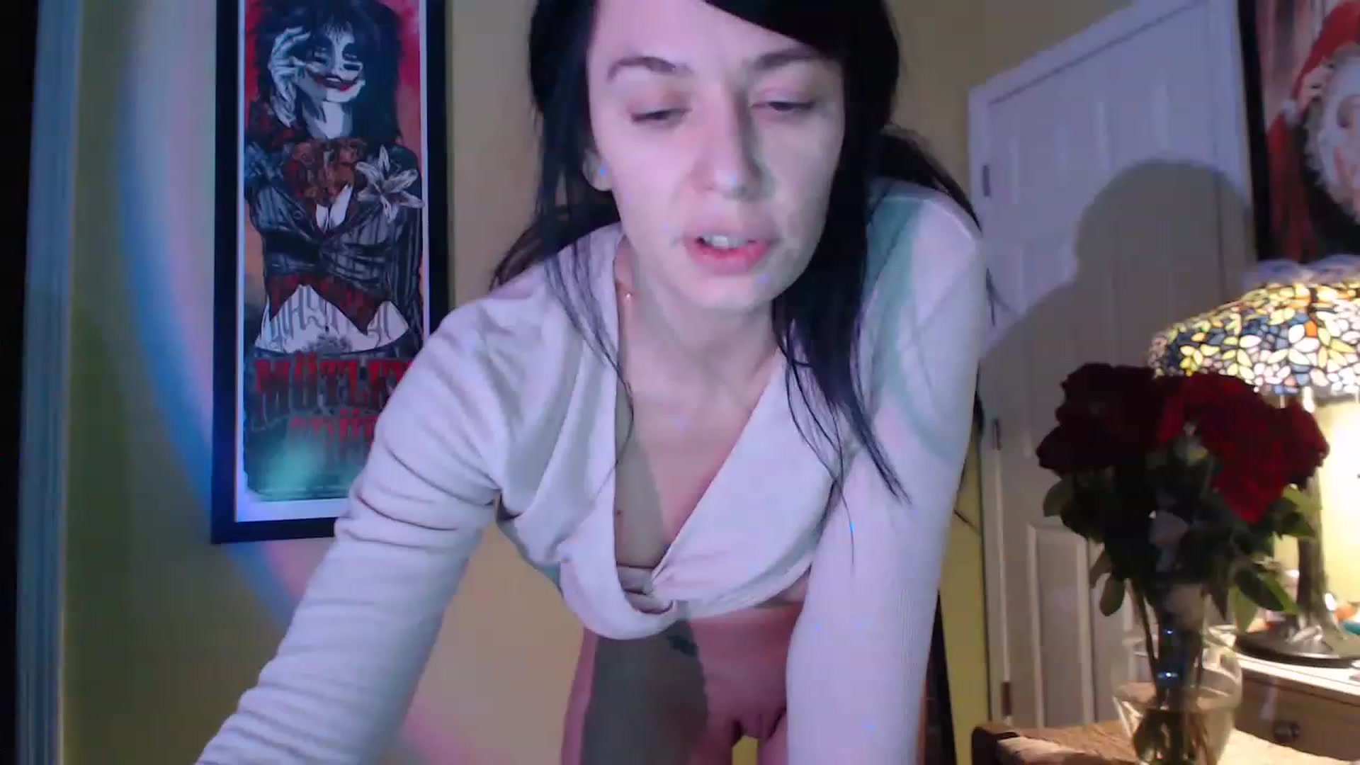 Gallery image thumbnail from SlottyBarista's myfreecams stream on, 02/27/2023, 09:27 image 4 of 20