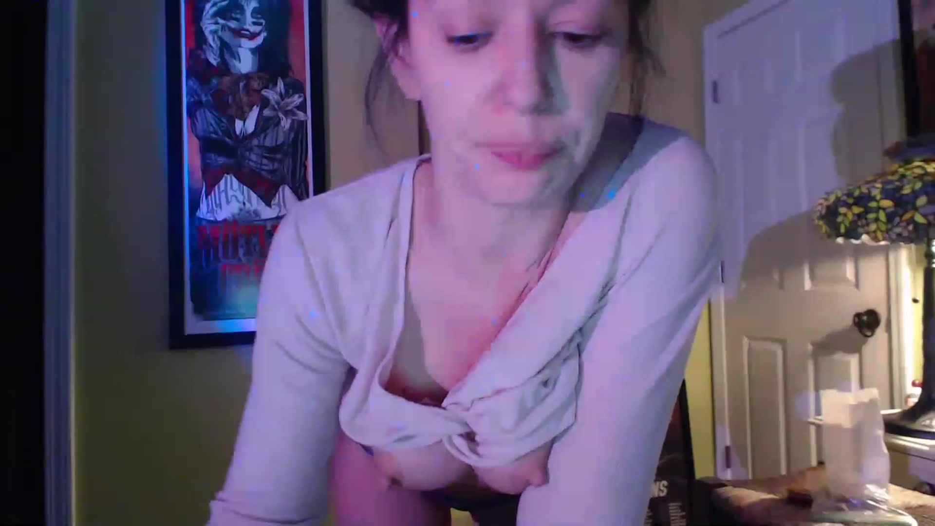Gallery image thumbnail from SlottyBarista's myfreecams stream on, 03/28/2023, 08:02 image 11 of 20