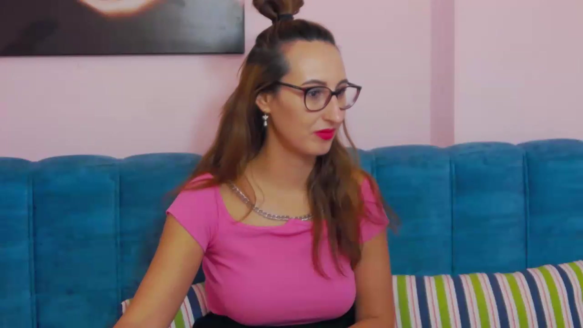 Gallery image thumbnail from SlowBlues's myfreecams stream on, 07/06/2026, 17:00 image 2 of 20