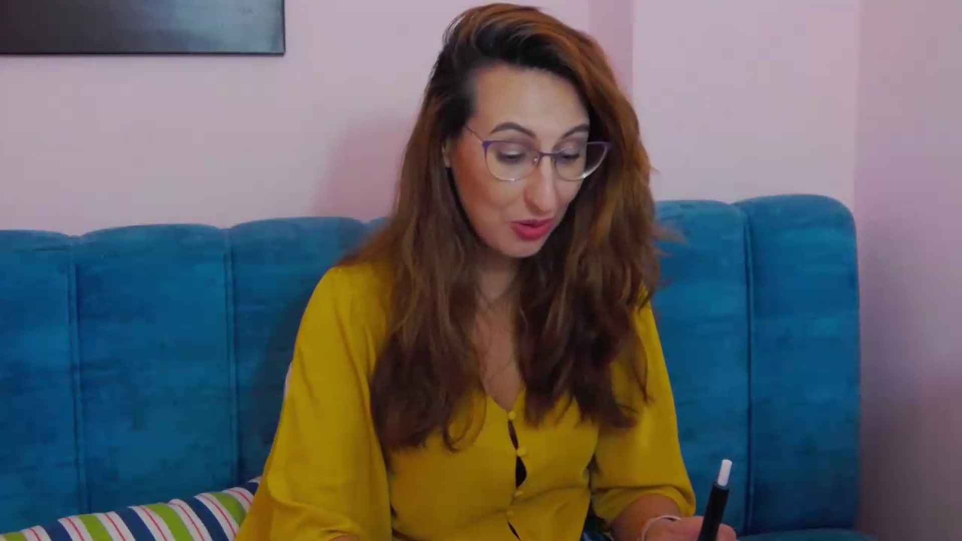 Gallery image thumbnail from SlowBlues's myfreecams stream on, 07/08/2026, 19:10 image 3 of 20