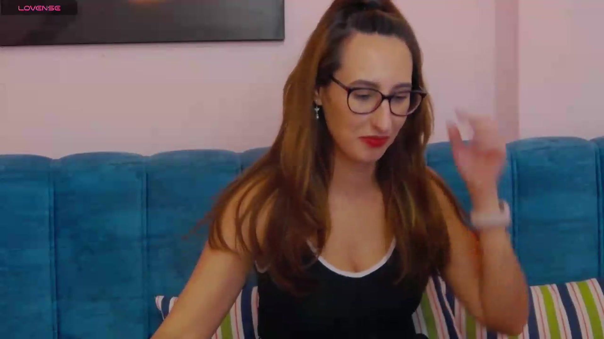 Gallery image thumbnail from SlowBlues's myfreecams stream on, 07/11/2026, 16:26 image 16 of 20