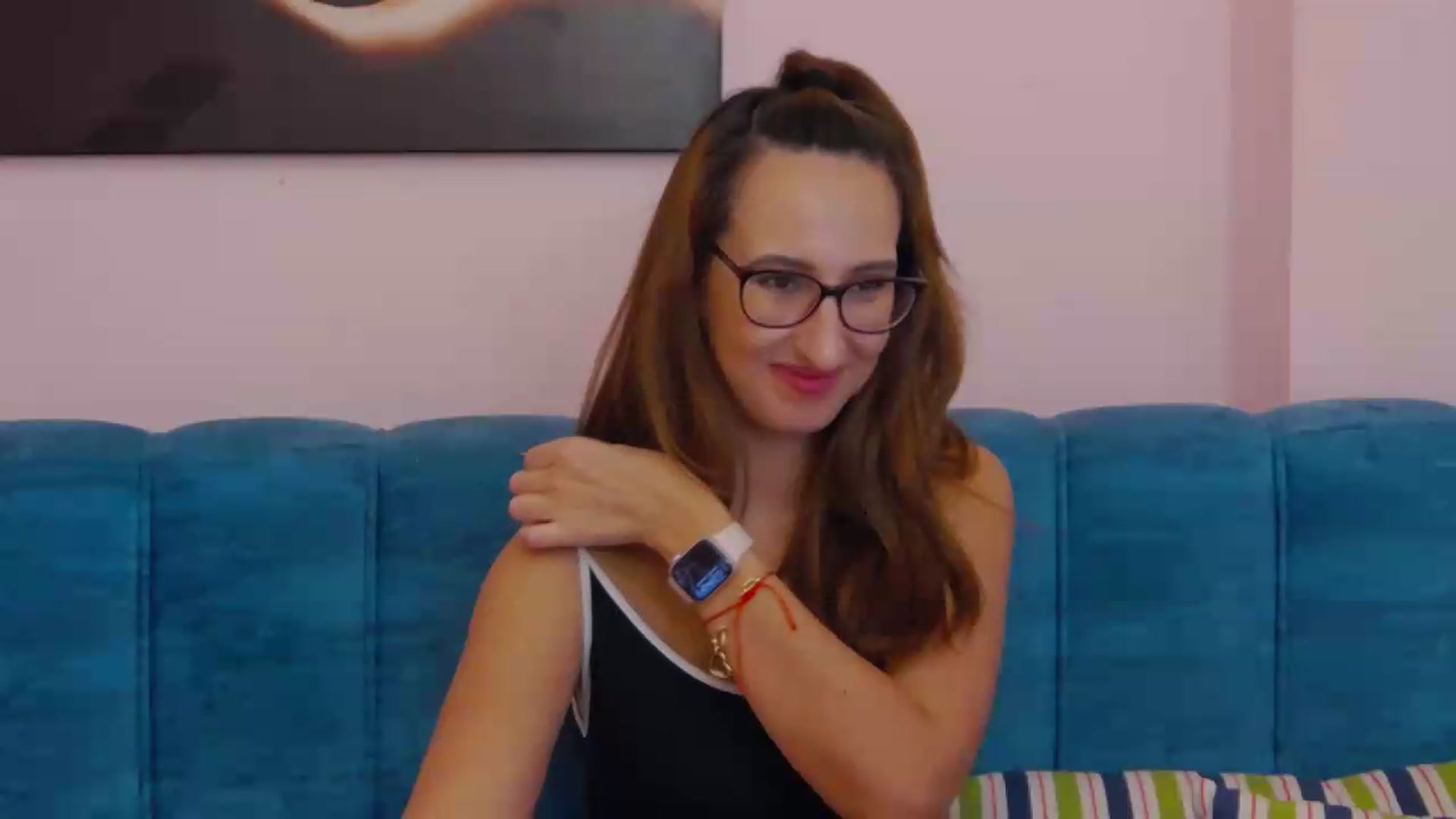 Gallery image thumbnail from SlowBlues's myfreecams stream on, 07/11/2026, 20:04 image 9 of 20