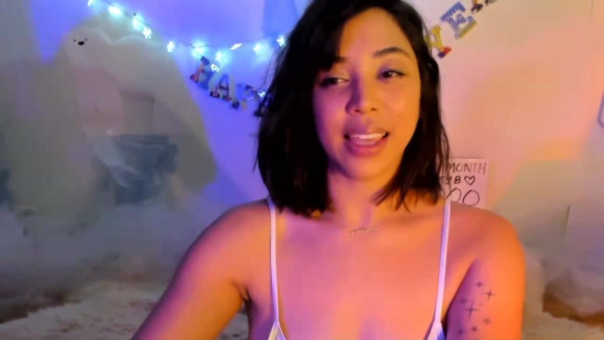 Gallery image thumbnail from Slut_Zilla's myfreecams stream on, 01/29/2023, 06:05 image 9 of 20