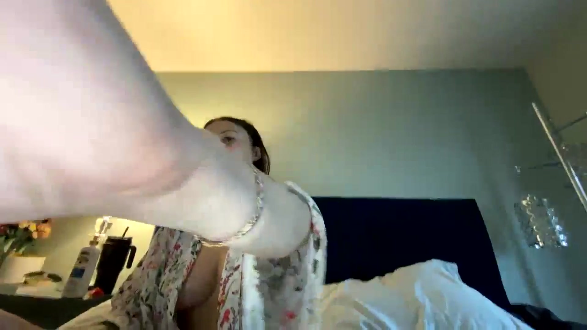 Gallery image thumbnail from SluttySpice_'s myfreecams stream on, 05/12/2024, 18:53 image 17 of 20
