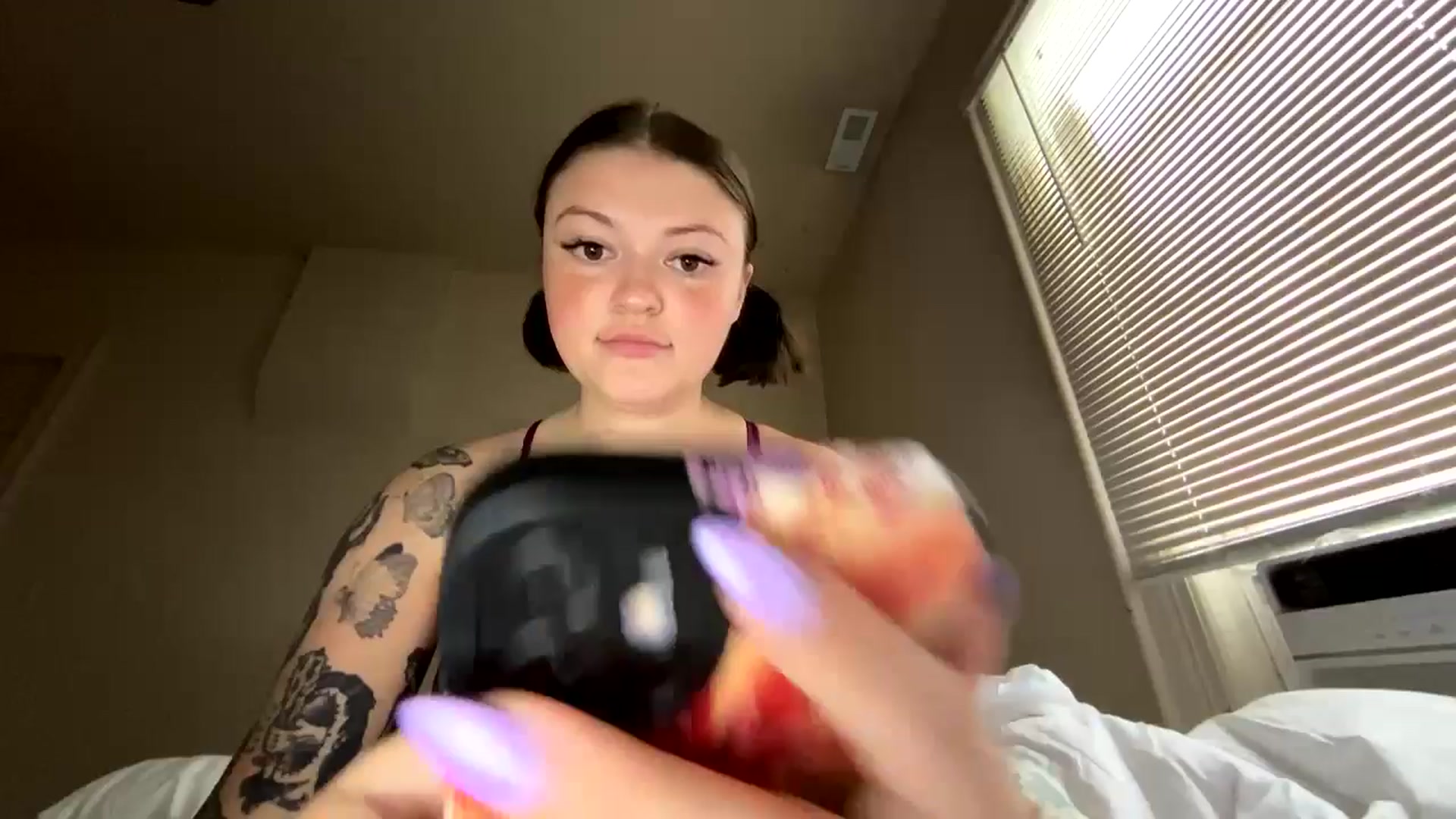 Gallery image thumbnail from SluttySpice_'s myfreecams stream on, 05/20/2024, 16:04 image 9 of 20