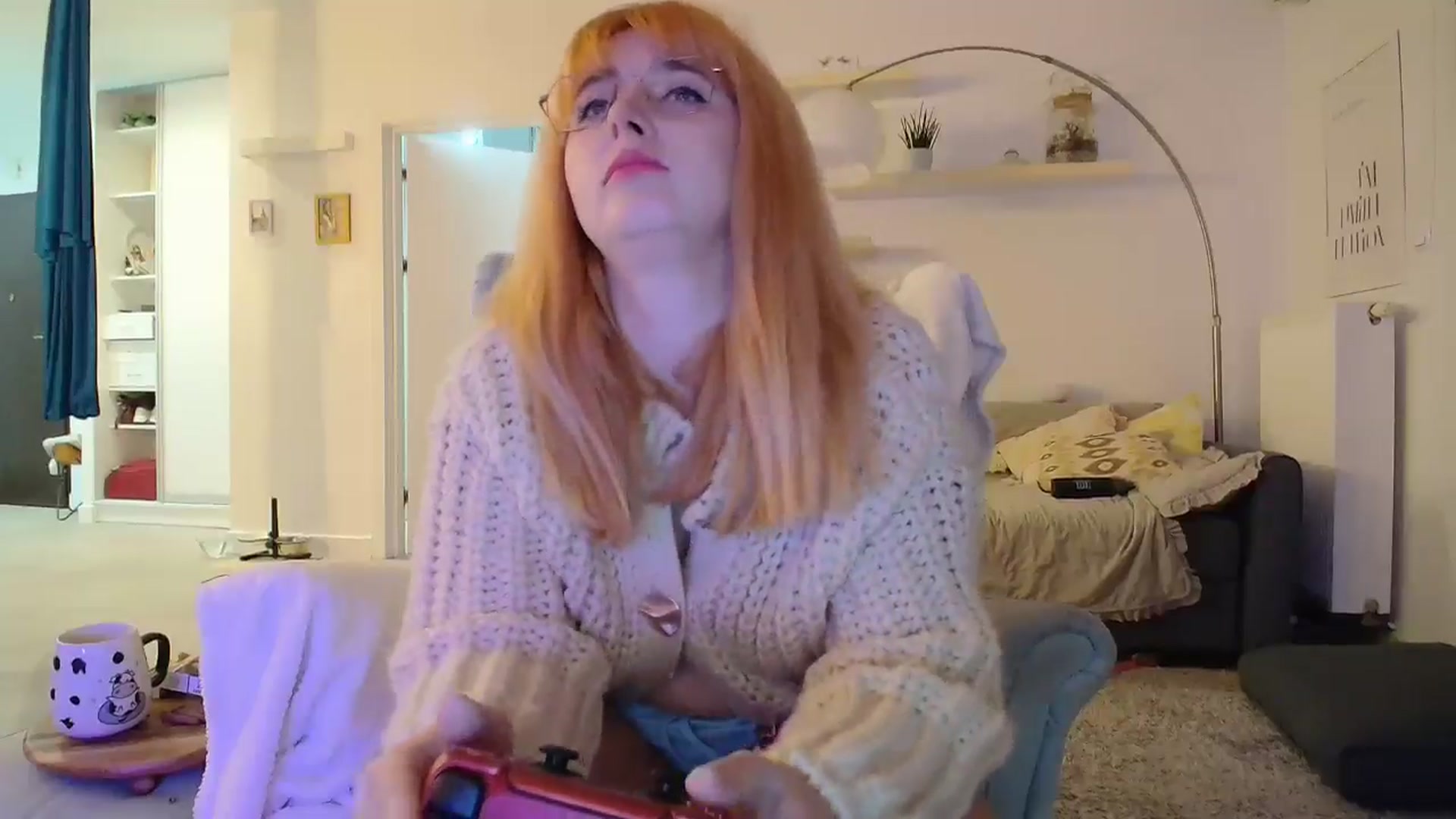 Gallery image thumbnail from Slutty_Kat's myfreecams stream on, 10/19/2025, 03:17 image 18 of 20