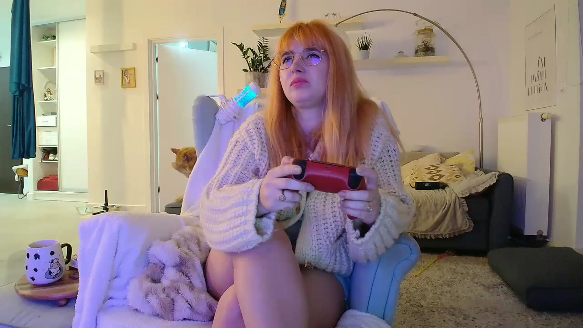 Gallery image thumbnail from Slutty_Kat's myfreecams stream on, 10/19/2025, 04:34 image 7 of 20