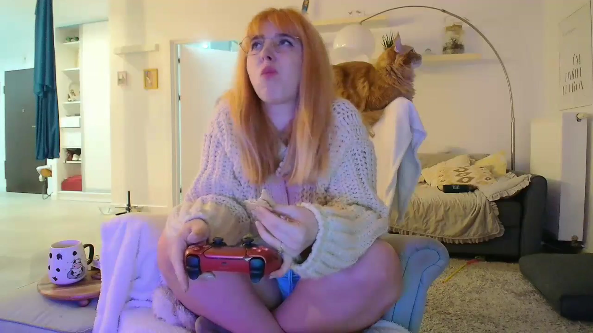 Gallery image thumbnail from Slutty_Kat's myfreecams stream on, 10/19/2025, 04:34 image 12 of 20