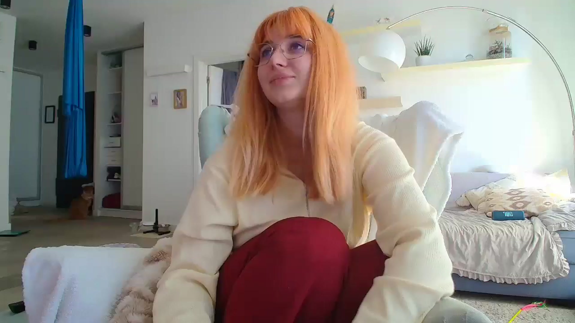 Gallery image thumbnail from Slutty_Kat's myfreecams stream on, 10/20/2025, 10:14 image 17 of 20
