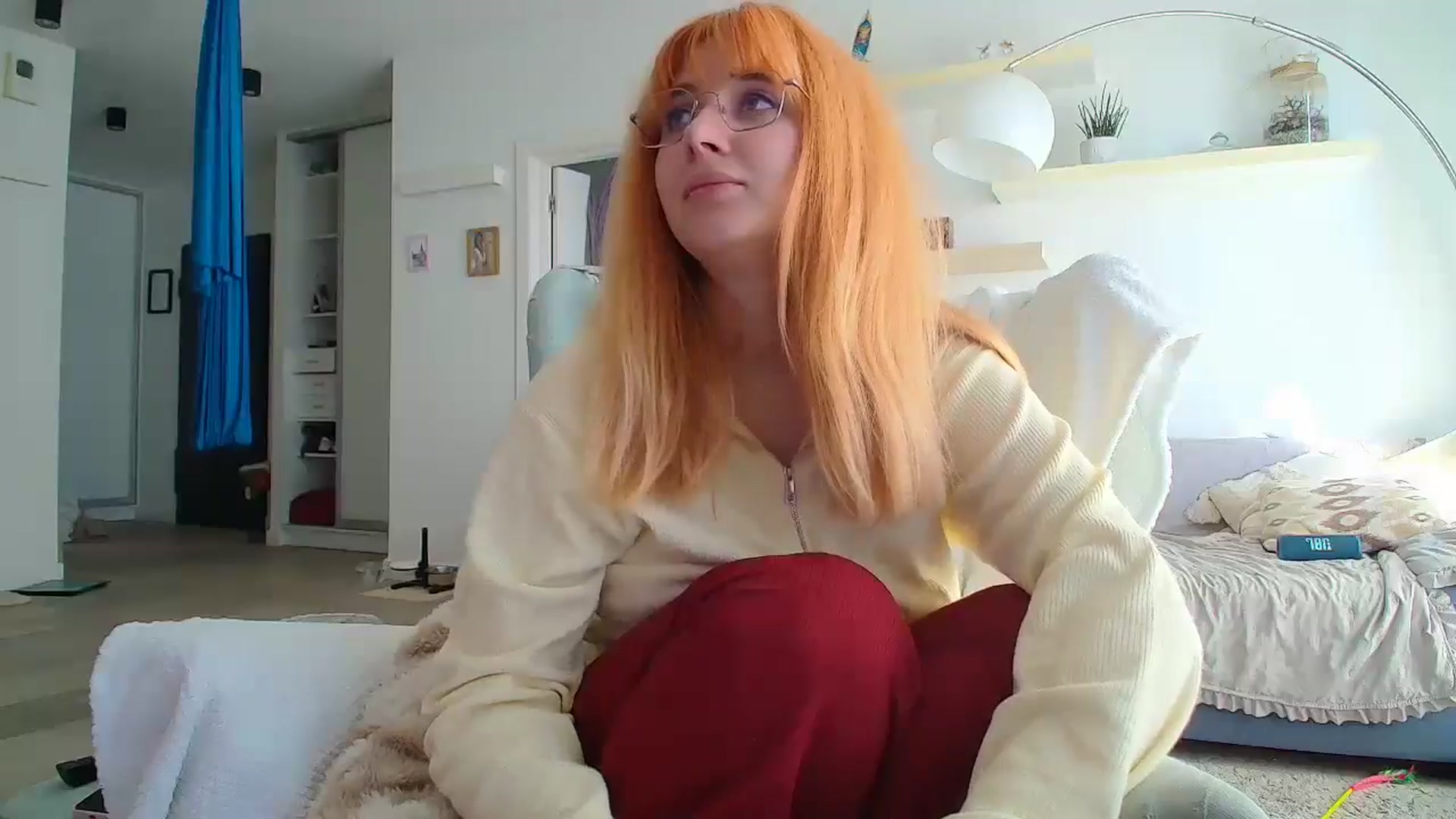Gallery image thumbnail from Slutty_Kat's myfreecams stream on, 10/20/2025, 10:14 image 7 of 20